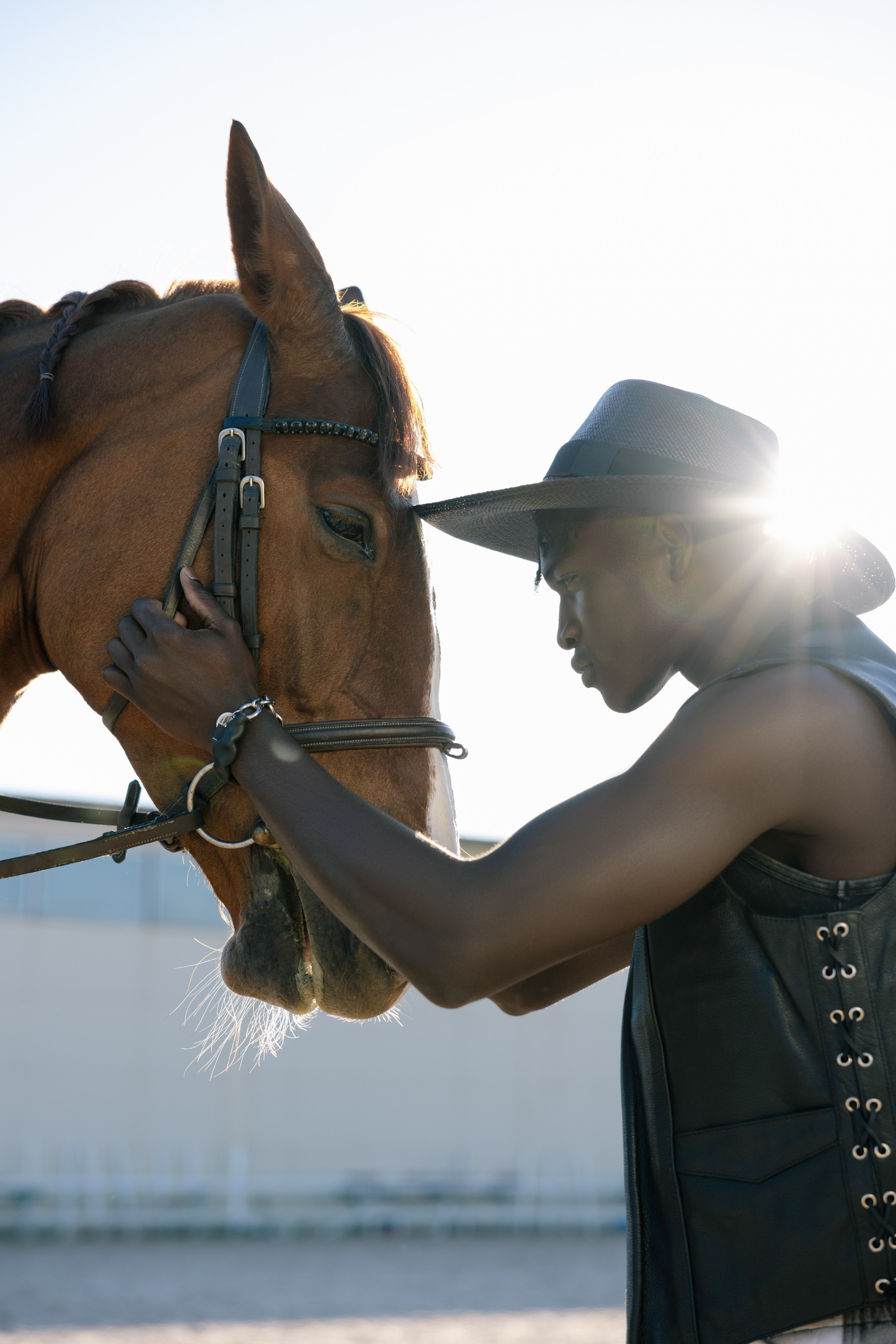 Western. Photographer. Producer. Retoucher