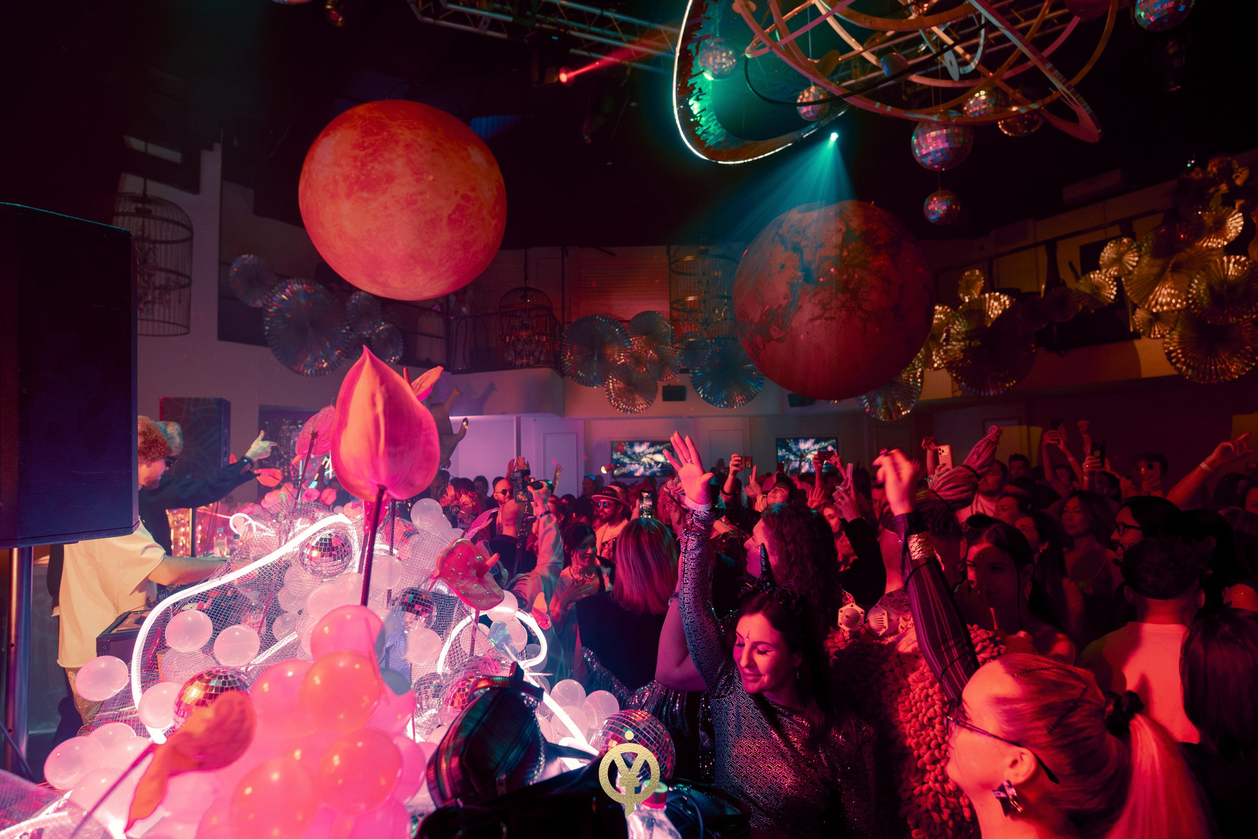 Odyssey «Корпоратив единорогов». Репортажный фотограф Санкт-Петербург