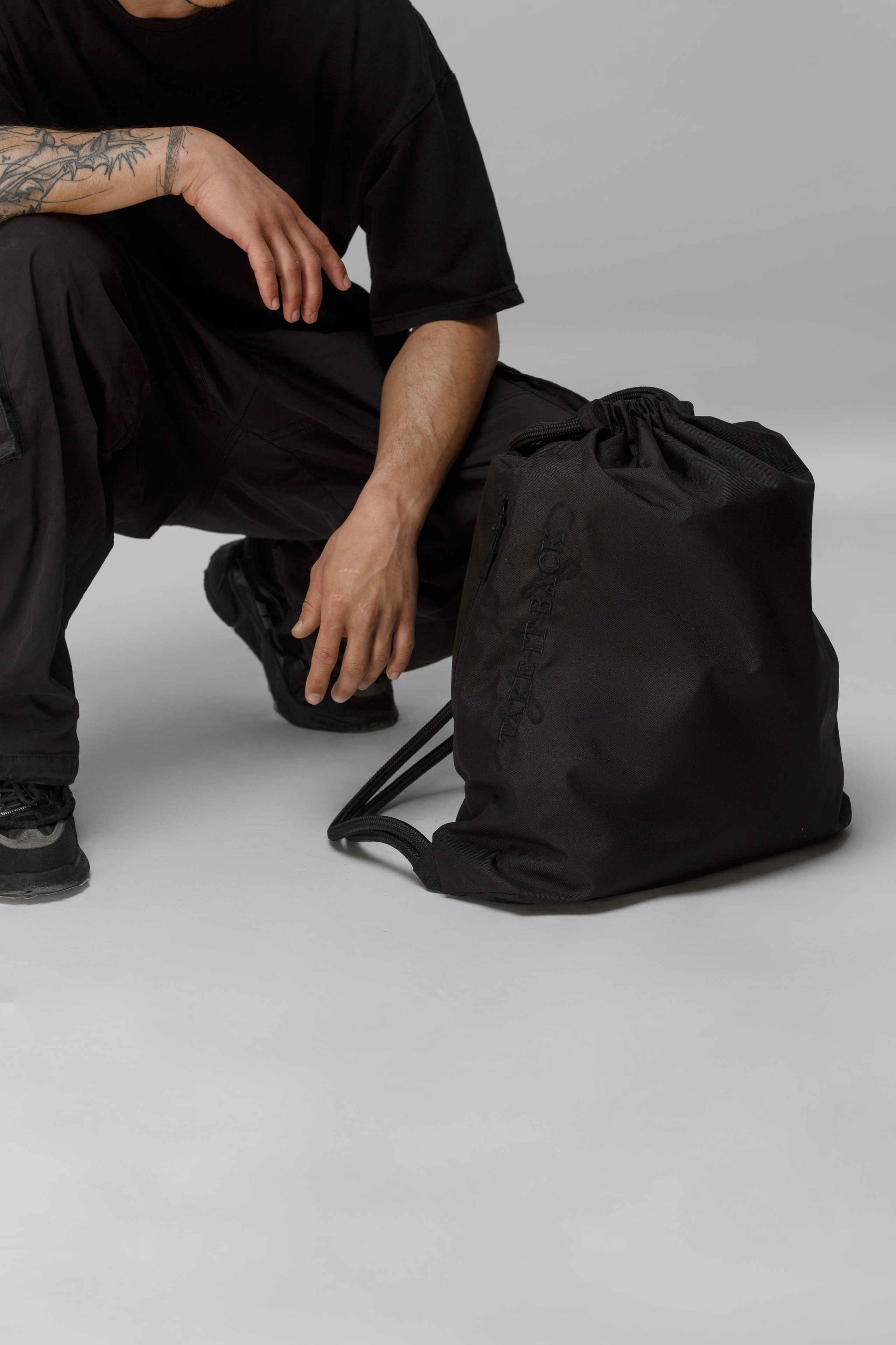 Реклама рюкзаков от Эдгара. Свадебный, предметный и портретный фотограф в Волгограде