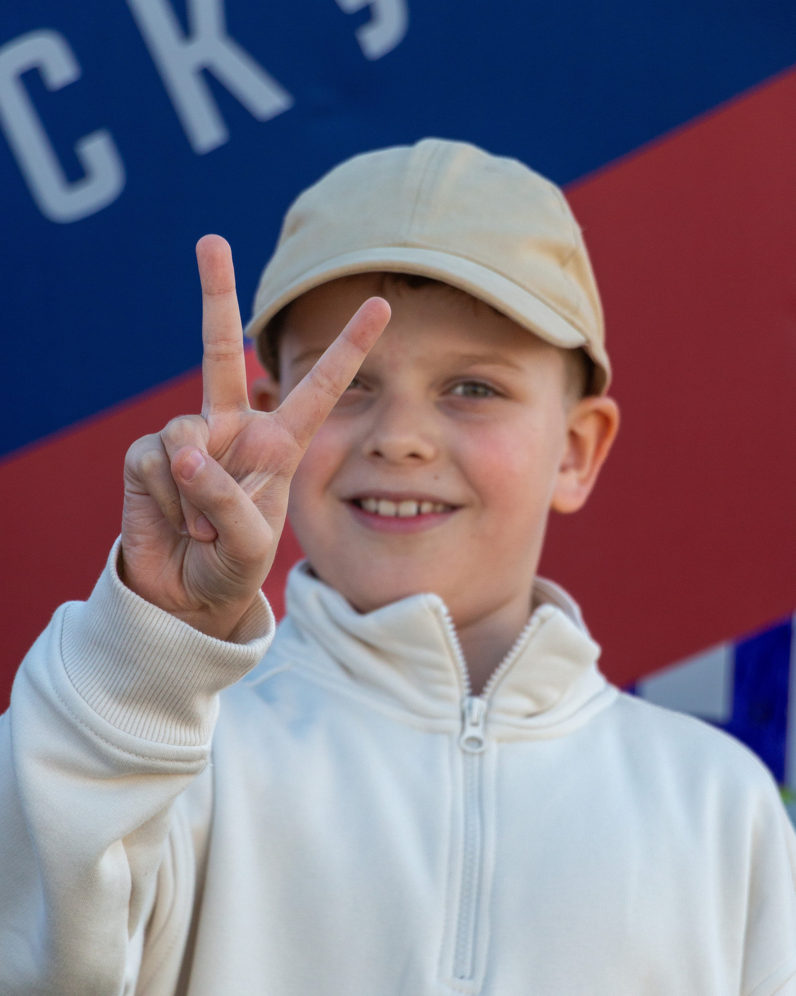 День флага России. Ижевск 2025. Олег Романов. Мастер фото по спорту