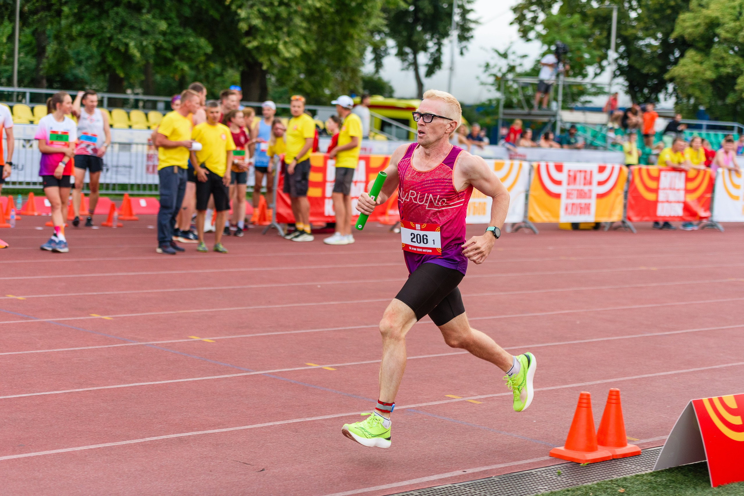 Битва беговых клубов. Репортажный фотограф Сергей Квартальнов