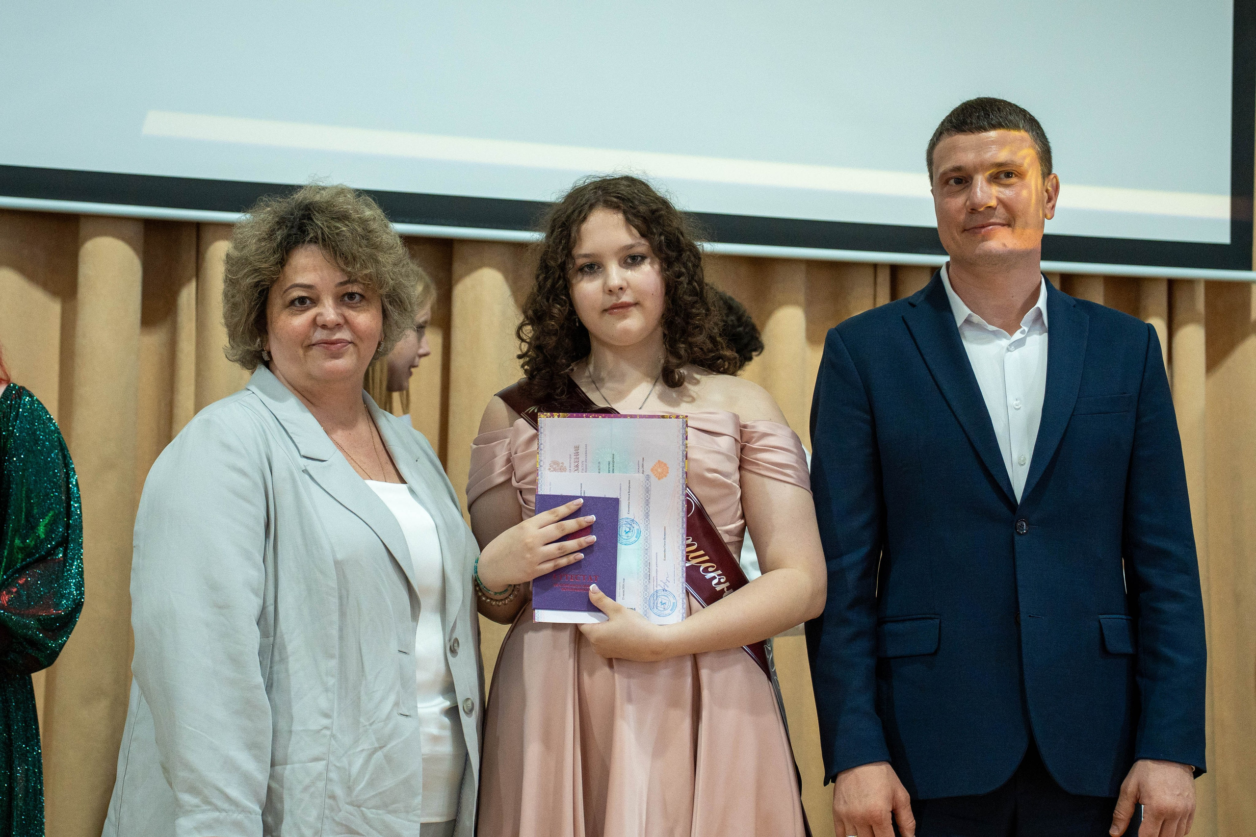 Выпускной 26.06.2026. Коммерческий и художественный фотограф и видеограф в Москве Арсений Тургенев
