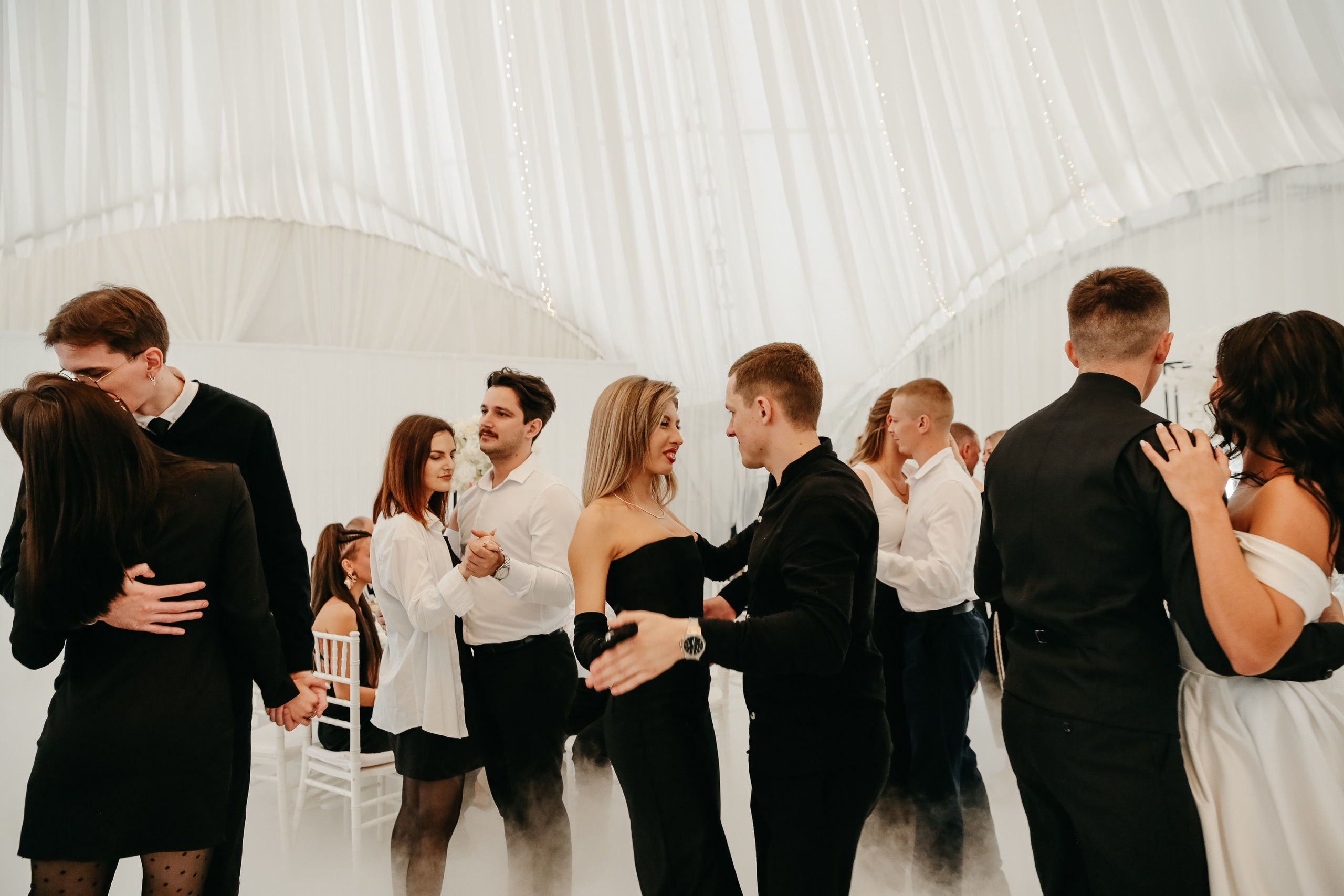 Ангелина и Рома (Свадебный шатер «это по любви»). Катерина Макиева