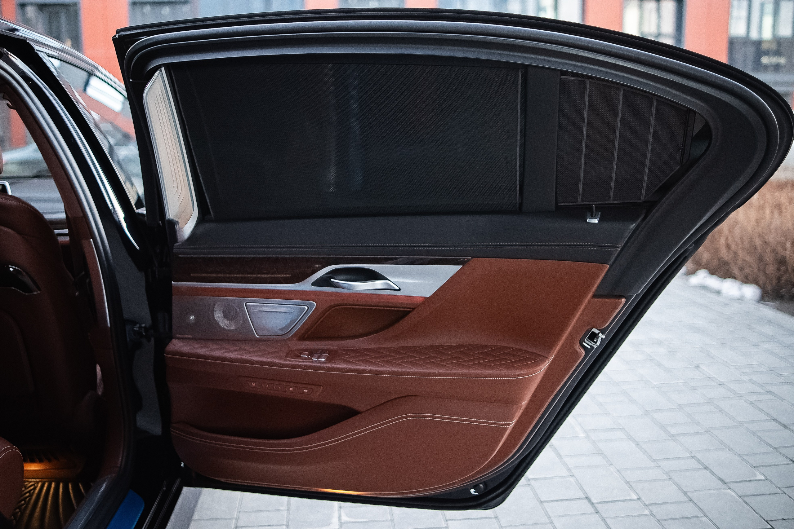 BMW 760Li. Фотограф в Новосибирске Владислав Унтерберг