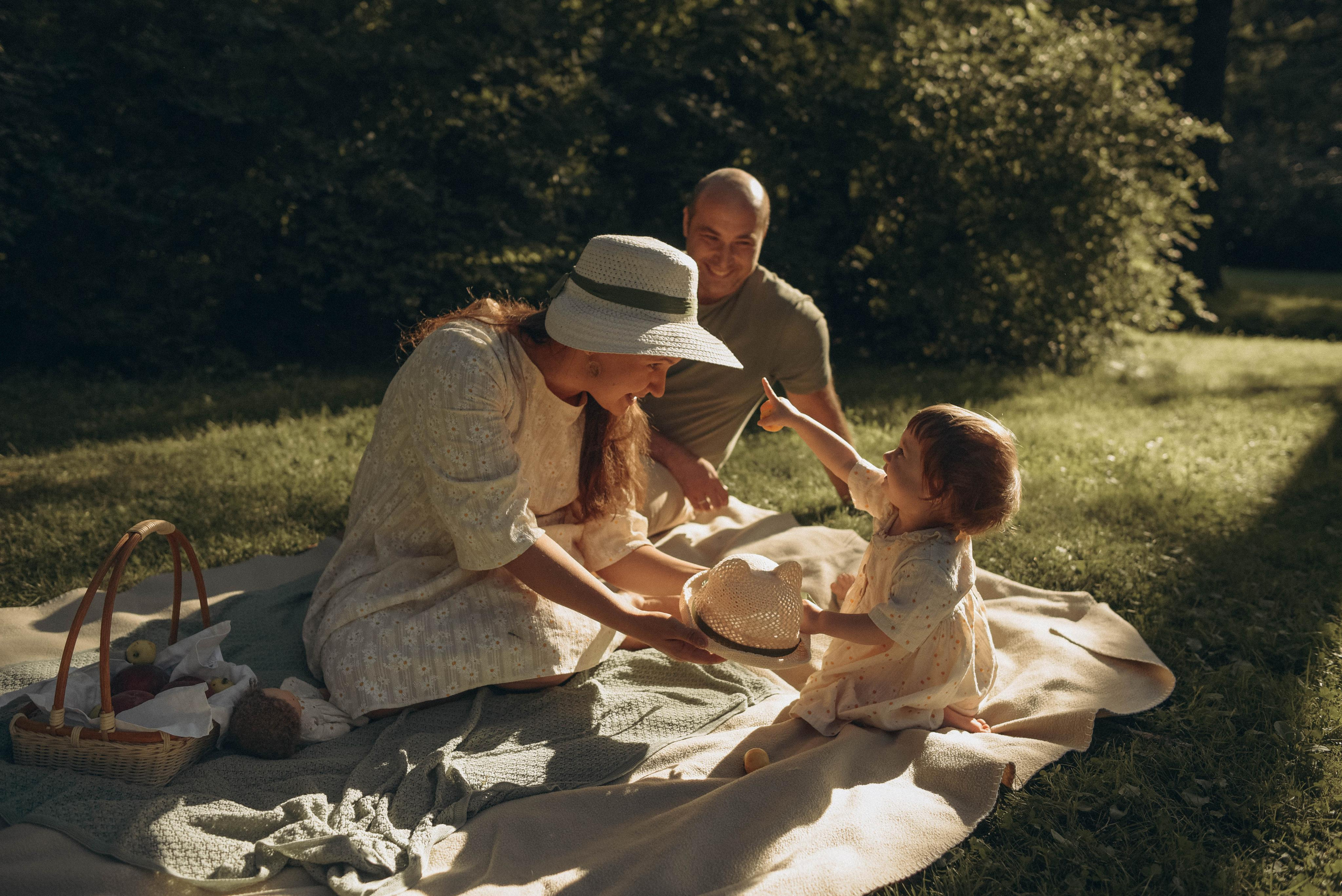 Прогулка в ЦПКиО Анастасия, Илья и Машенька. Семейный и свадебный фотограф в Санкт-Петербурге Яна