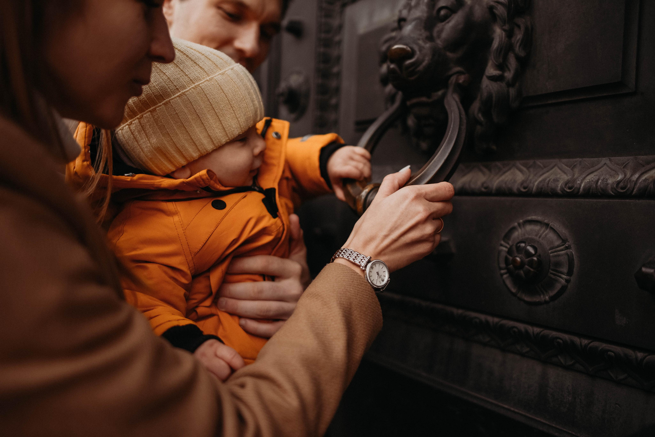 Фотопрогулка по центру СПб Елена, Влад и Миша. Семейный и свадебный фотограф в Санкт-Петербурге Яна