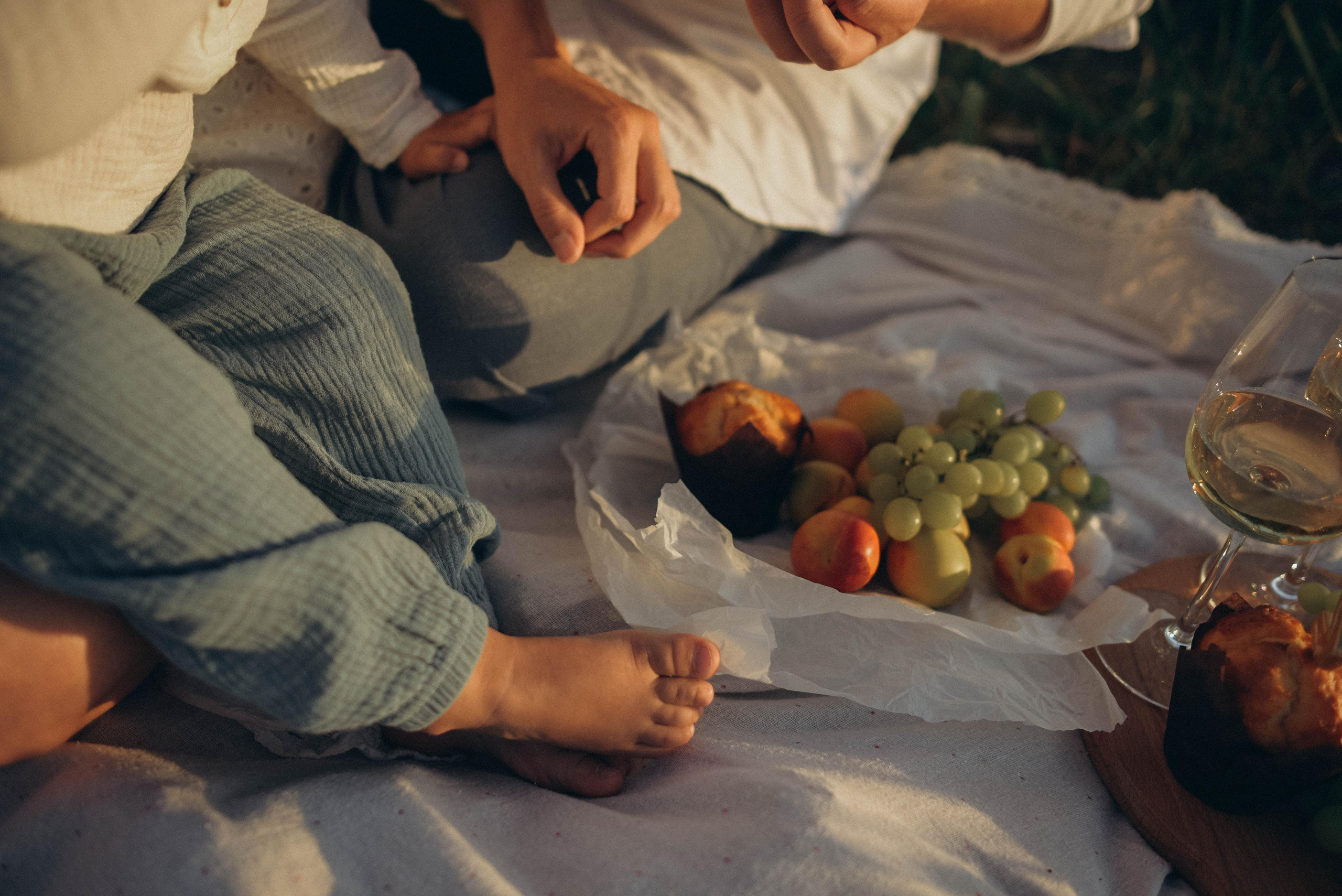 Пикник на заливе. Наташа, Максим и Денис. Семейный и свадебный фотограф в Санкт-Петербурге Яна