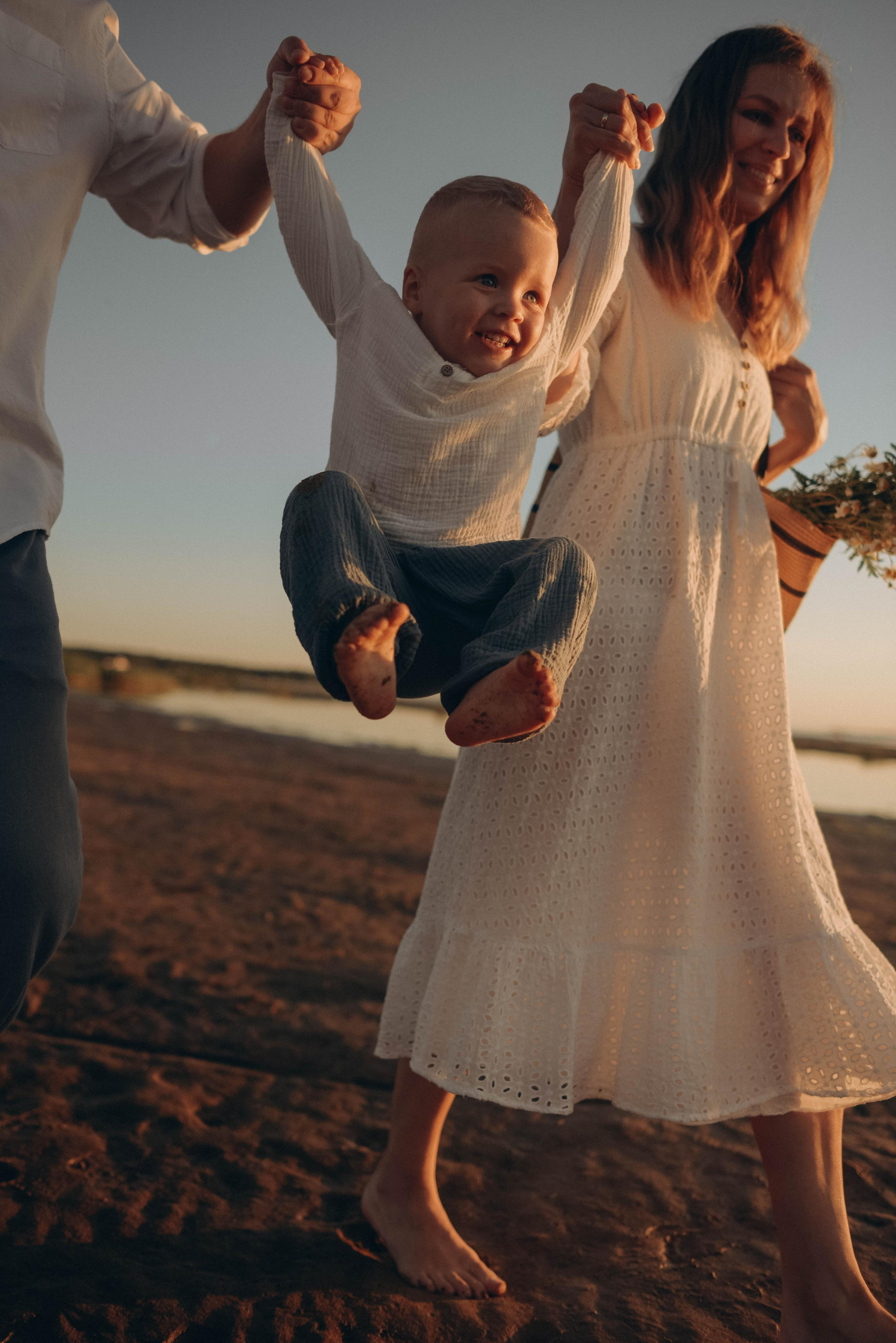 Пикник на заливе. Наташа, Максим и Денис. Семейный и свадебный фотограф в Санкт-Петербурге Яна