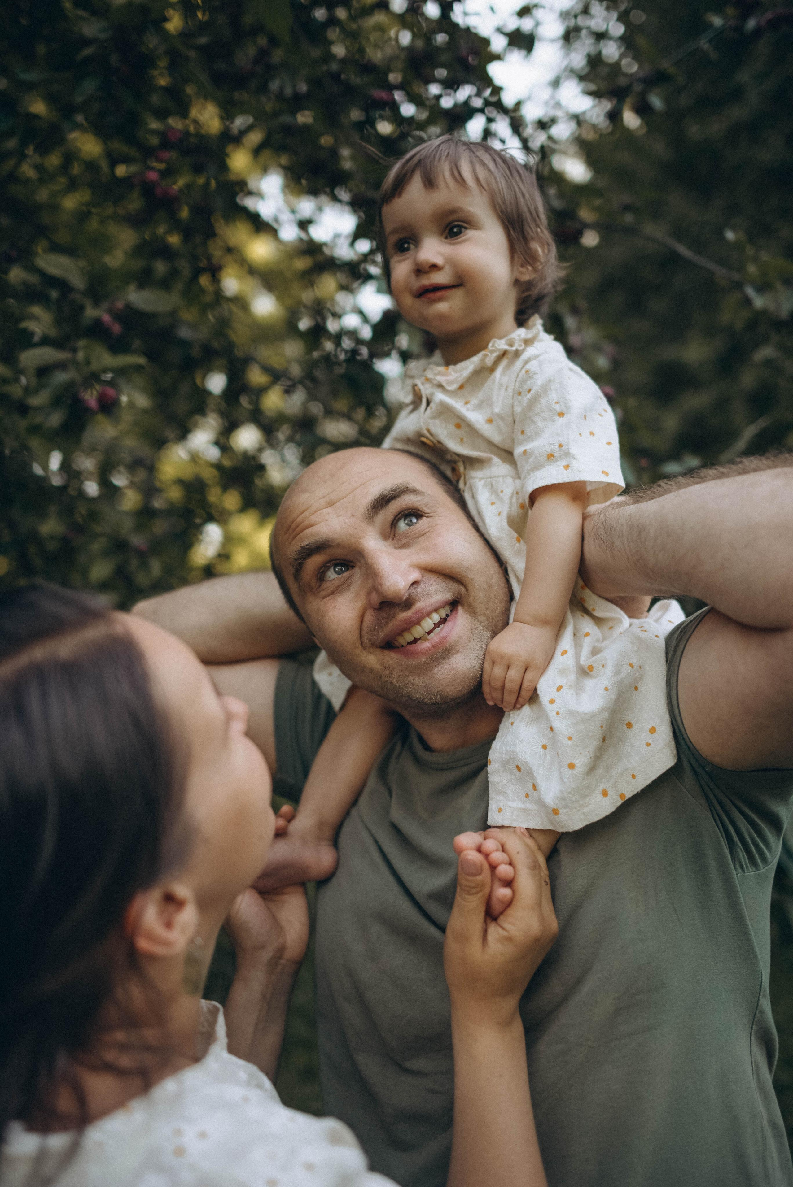 Прогулка в ЦПКиО Анастасия, Илья и Машенька. Семейный и свадебный фотограф в Санкт-Петербурге Яна
