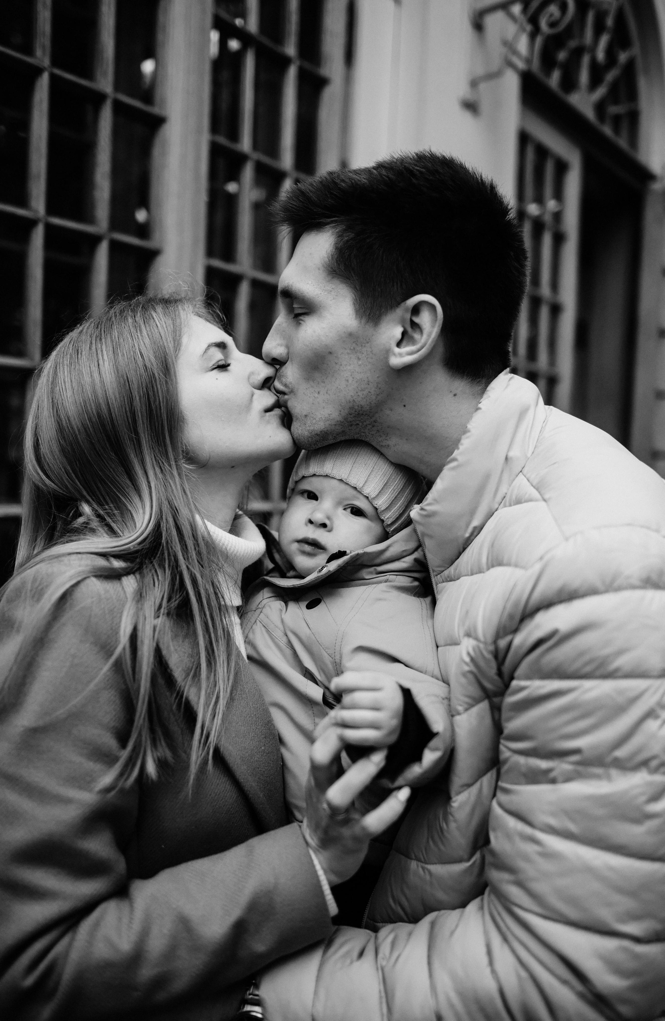 Фотопрогулка по центру СПб Елена, Влад и Миша. Семейный и свадебный фотограф в Санкт-Петербурге Яна