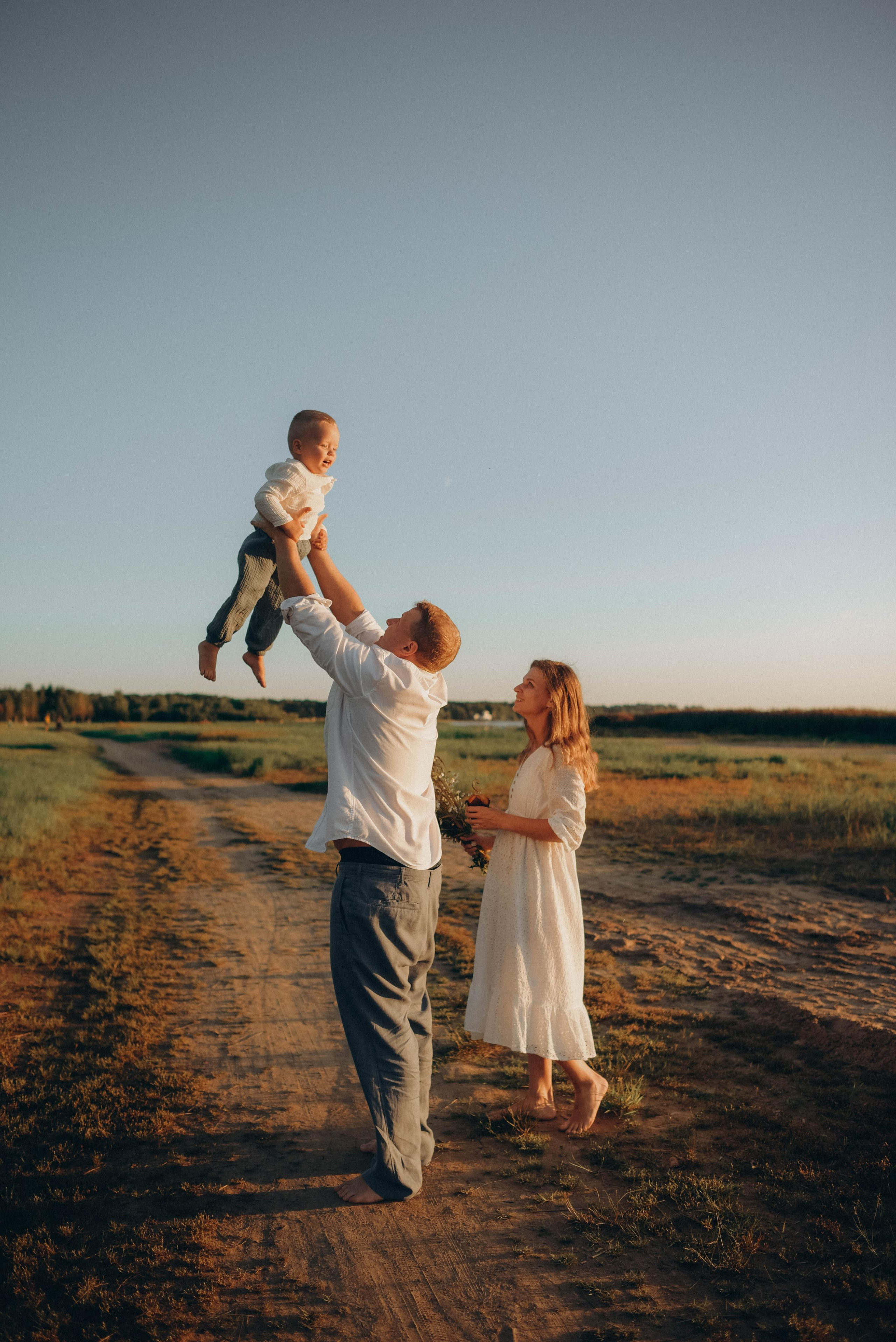 Пикник на заливе. Наташа, Максим и Денис. Семейный и свадебный фотограф в Санкт-Петербурге Яна