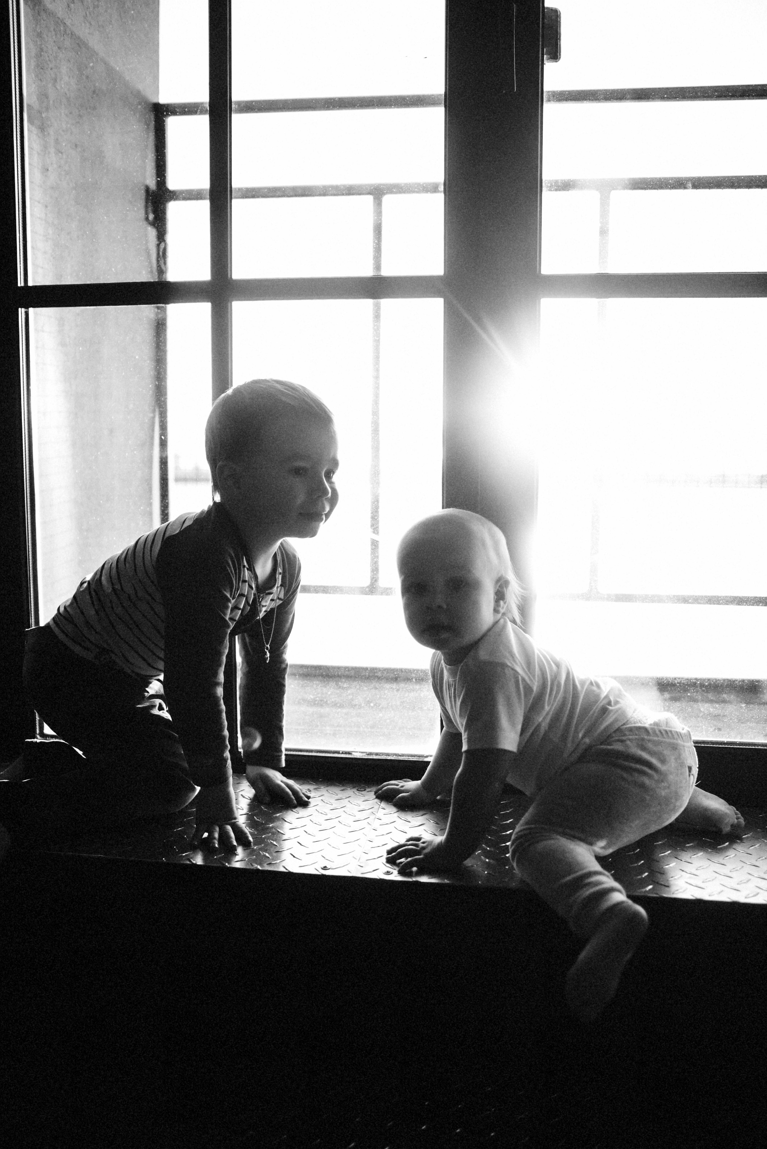 Новогодняя фотосессия в студии. Марианна, Степан, Илларион и Тихон. Семейный и свадебный фотограф в Санкт-Петербурге Яна