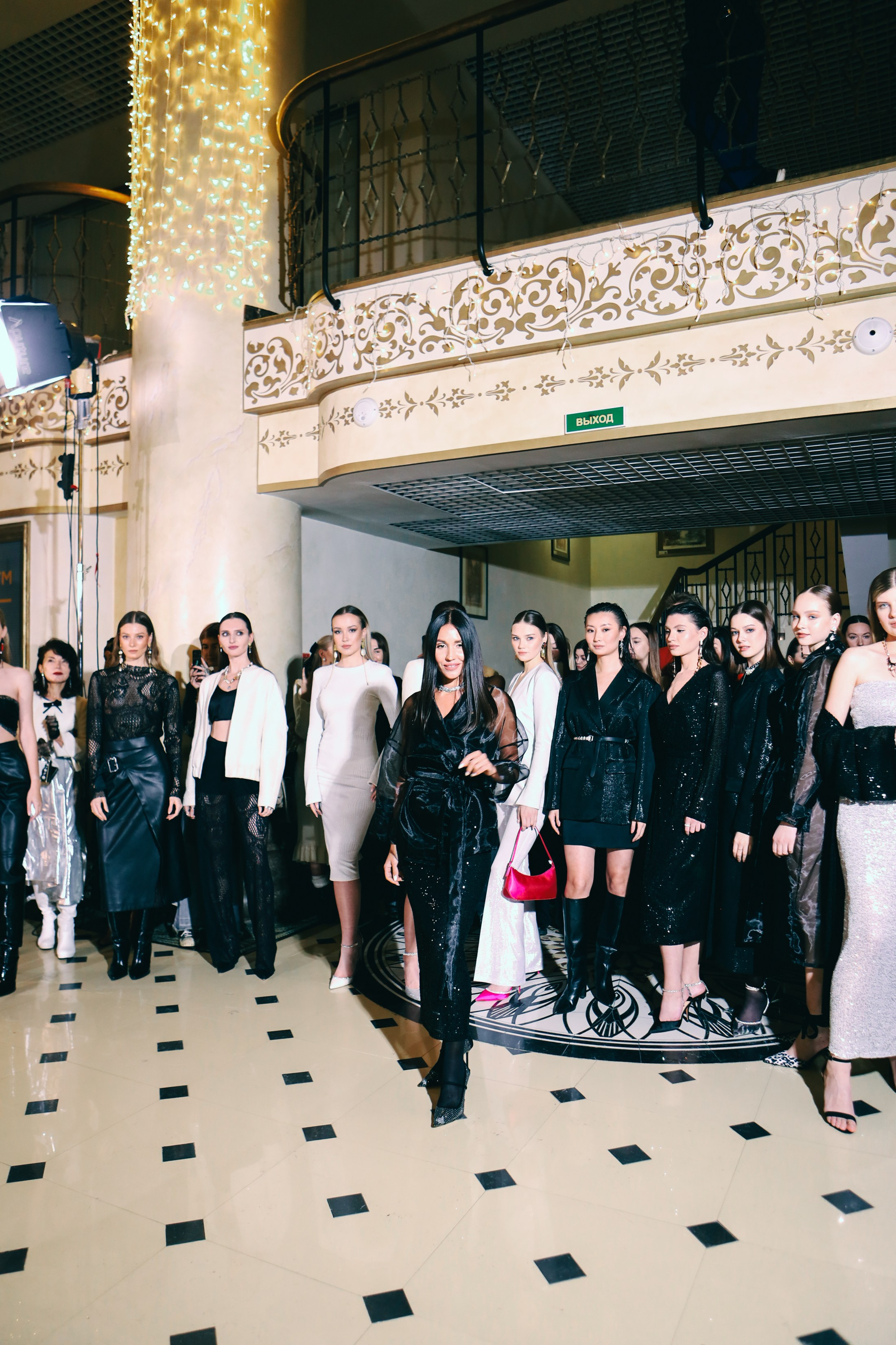 ЦГД. Показ 09.12. Fashion Фотограф в СПб Yana Kochkina