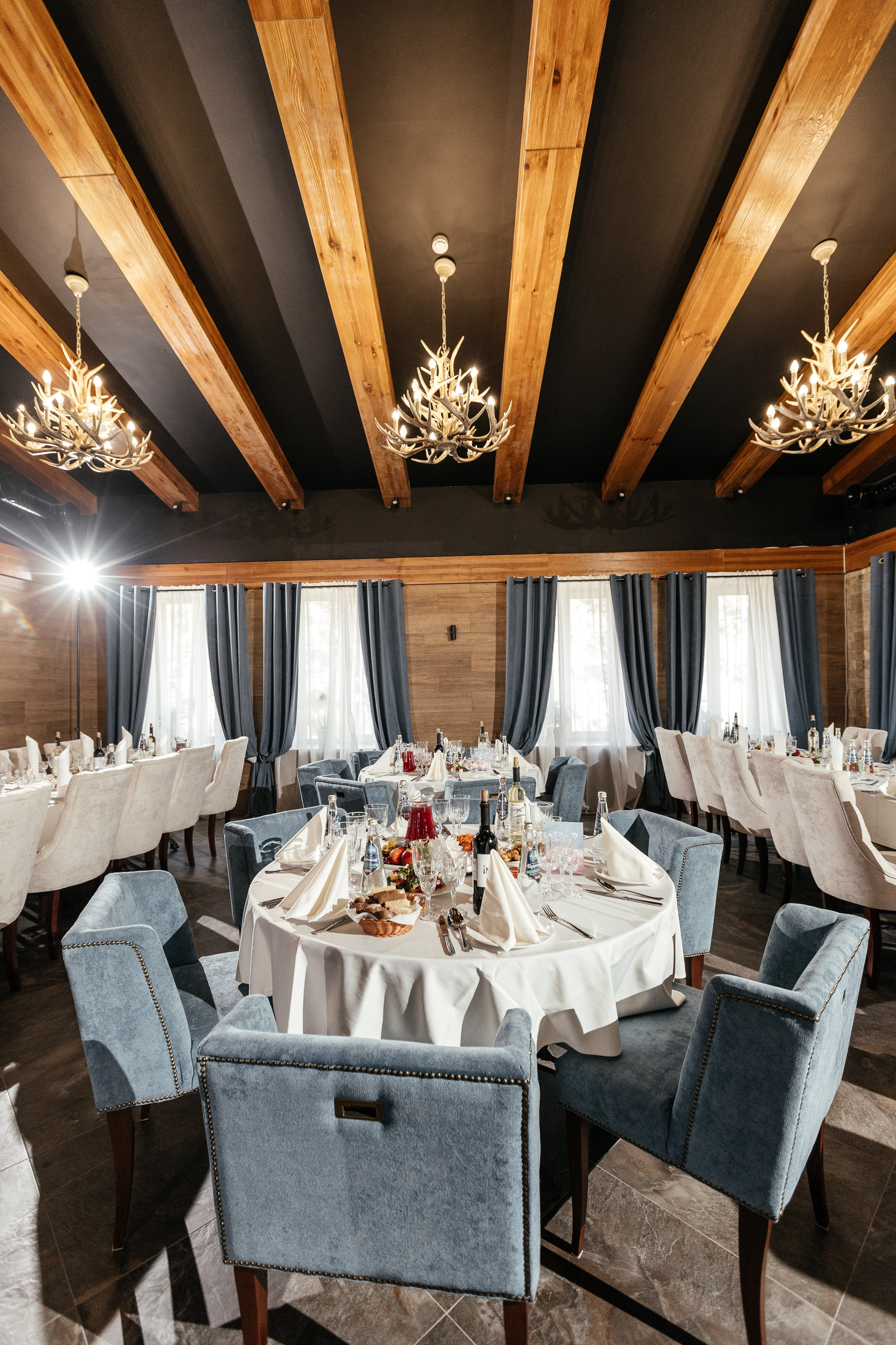 Свадебный фотограф Уфа — Руслан ГабдлисламовЖивые эмоции, красивые кадры, воспоминания на всю жизнь.Работаю по всей Республике Башкортоста. Свадебный фотограф Уфа Руслан Габдлисламов