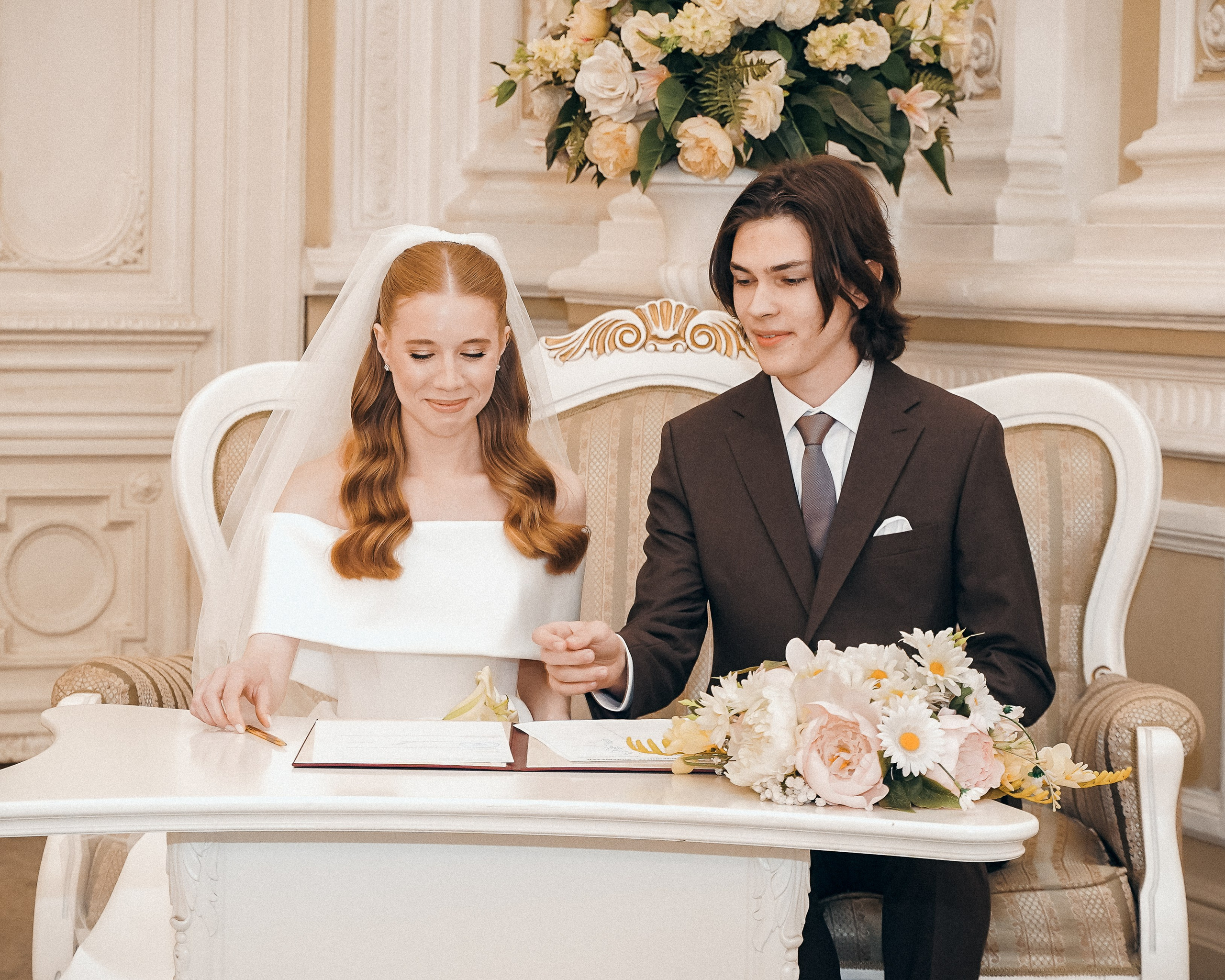 Свадебная фотосессия во Дворце бракосочетания № 1. Professional photoartist in St. Petersburg (wedding, reportage, portrait, model book, love story) Alexander Shvedov