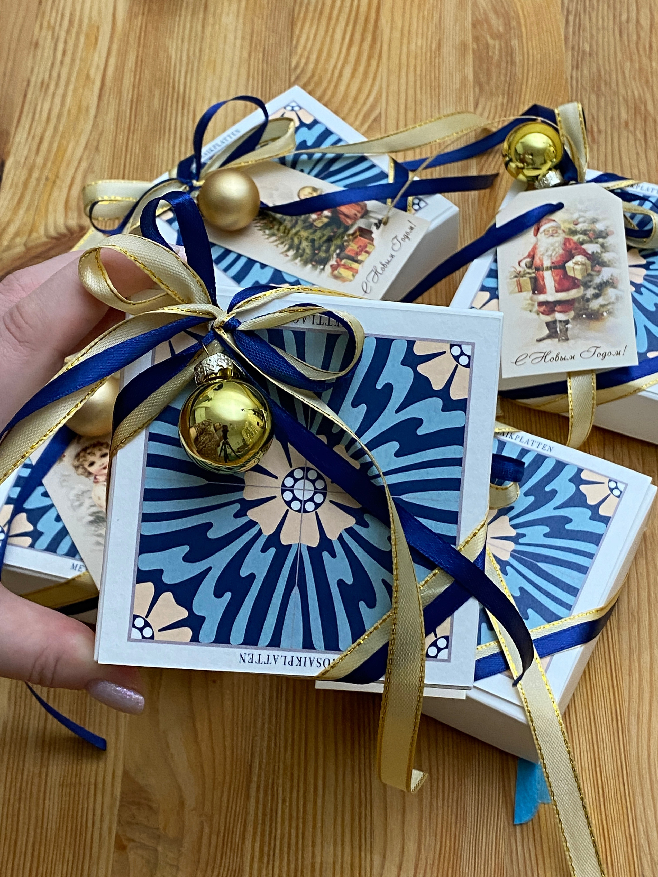 КУПИТЬ ФОРМУ ДЛЯ ПЛИТЧЕНЕК. Метлахская плитка парадных Санкт-Петербурга