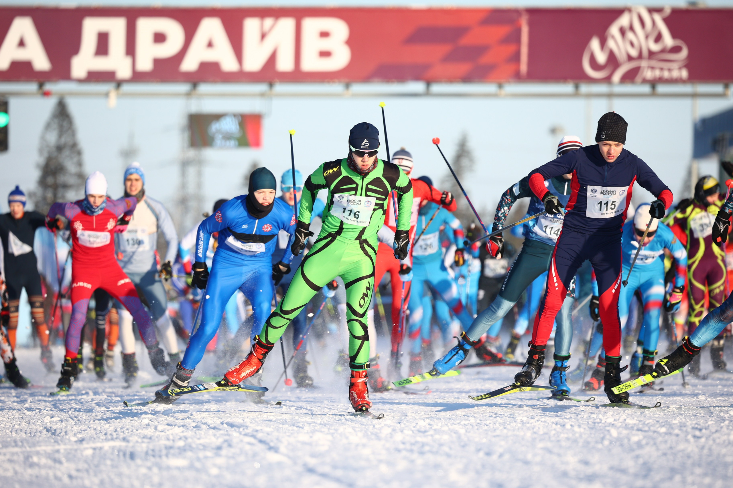 Лыжня России Игора Драйв 2025. Спортивный фотограф в Санкт-Петербурге Илья Vacool