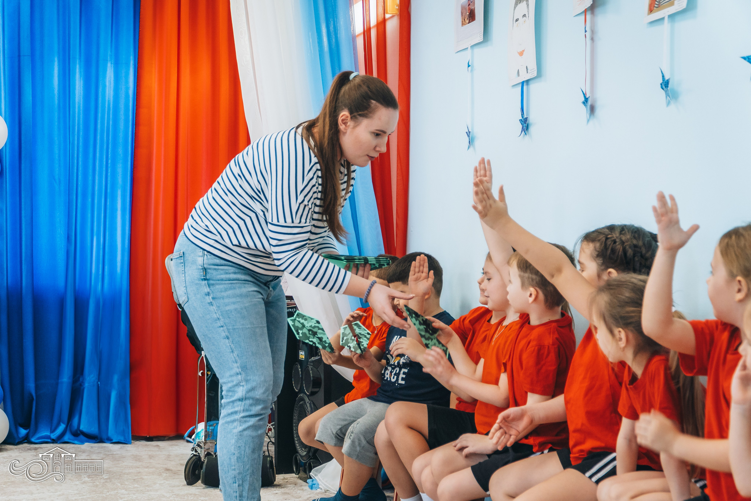 «А ну-ка, парни». Новотитаровский Дом культуры