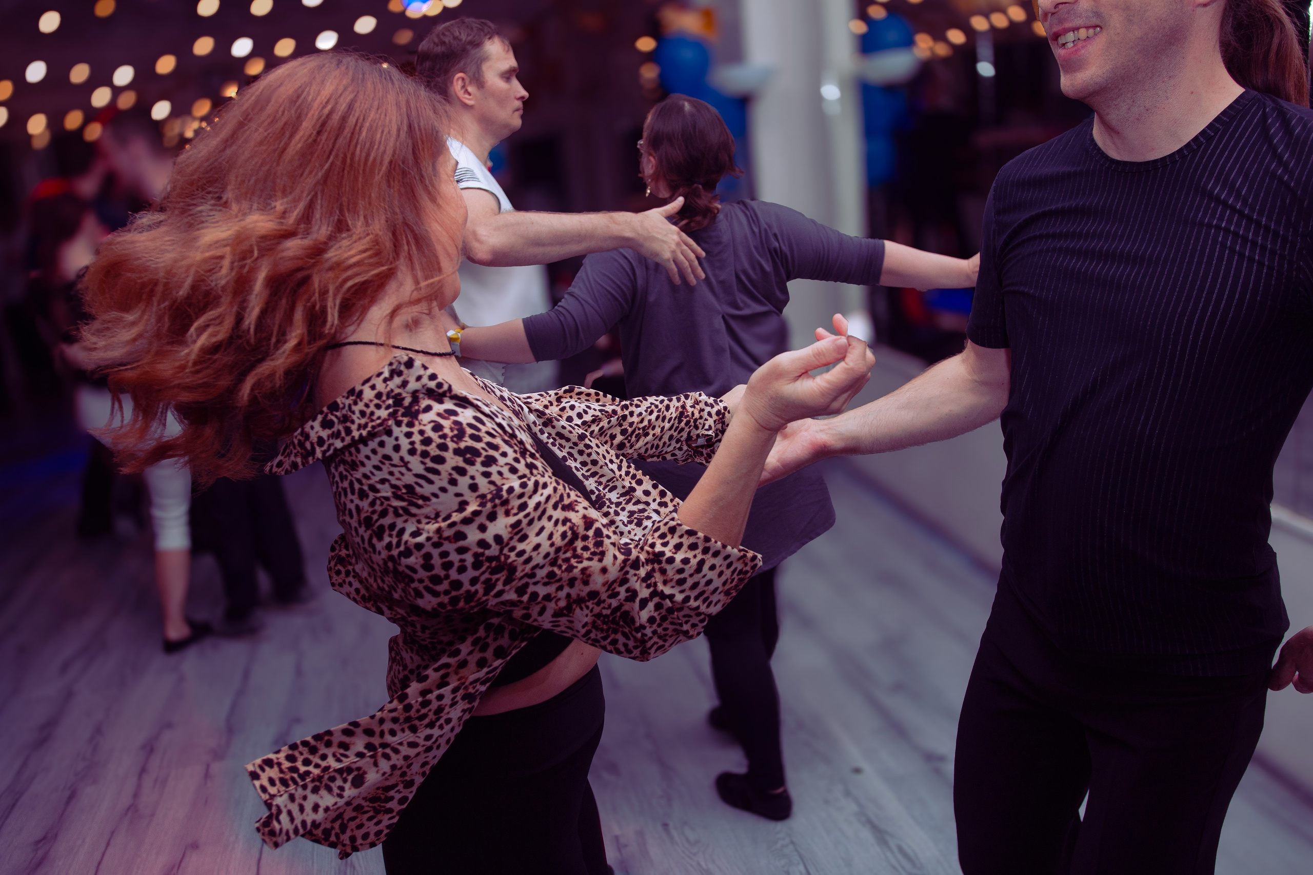 Dance cafe вечеринка