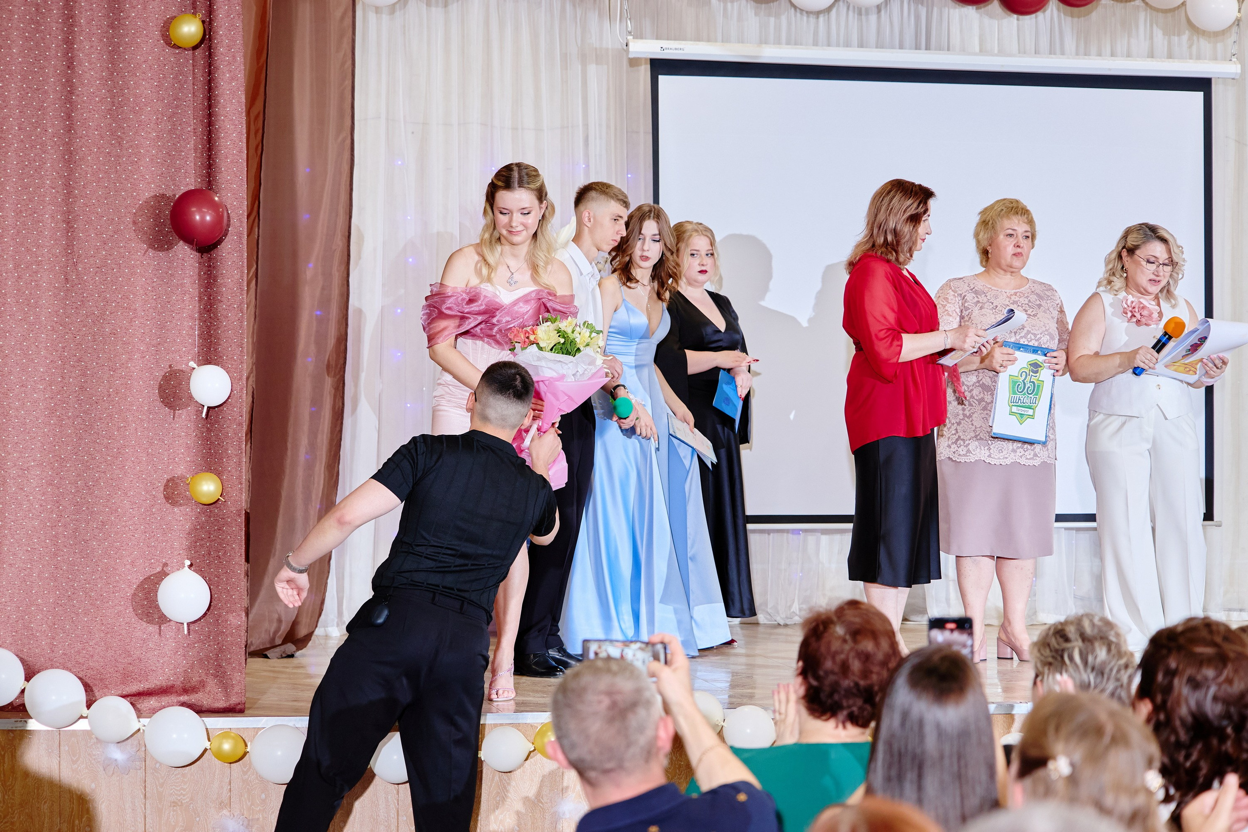 Выпускной 35 Сош. Фотограф Выпускные альбомы Таганрог Сергей Коробченко