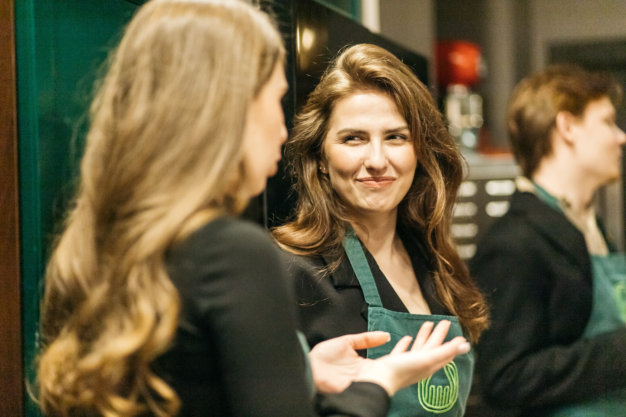 Позитивный репортажный фотограф на День Рождение, юбилей Питер