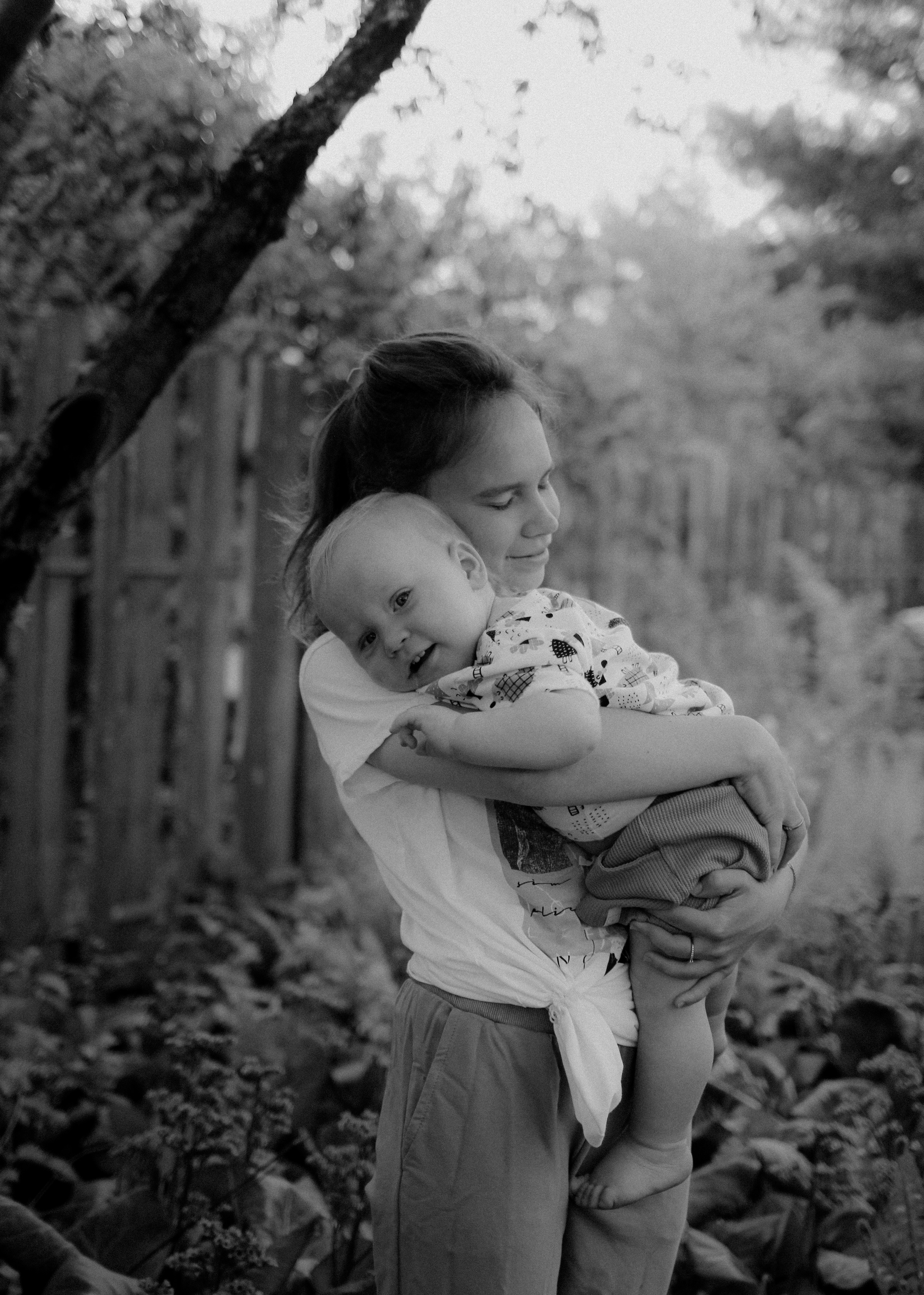 Бабушка Ира, мама Даша и маленький Ваня. Александра Крашевская. Портретный фотограф в Москве и Санкт-Петербурге