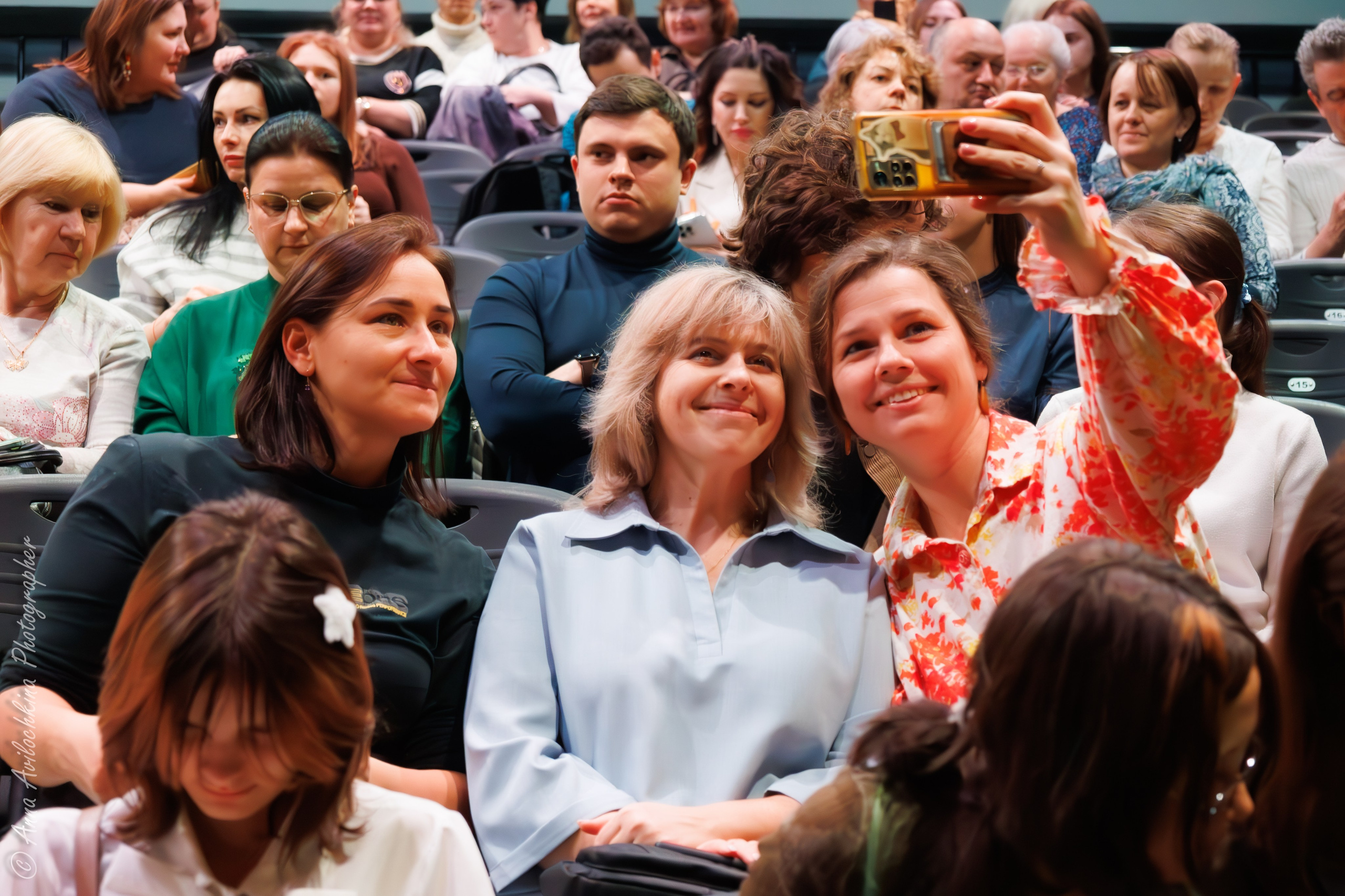 Спектакль-комедия «Мольер. Наследники» в Театре Терезы Дуровой. Семейный и свадебный фотограф в Москве и Домодедово Анна Авилочкина