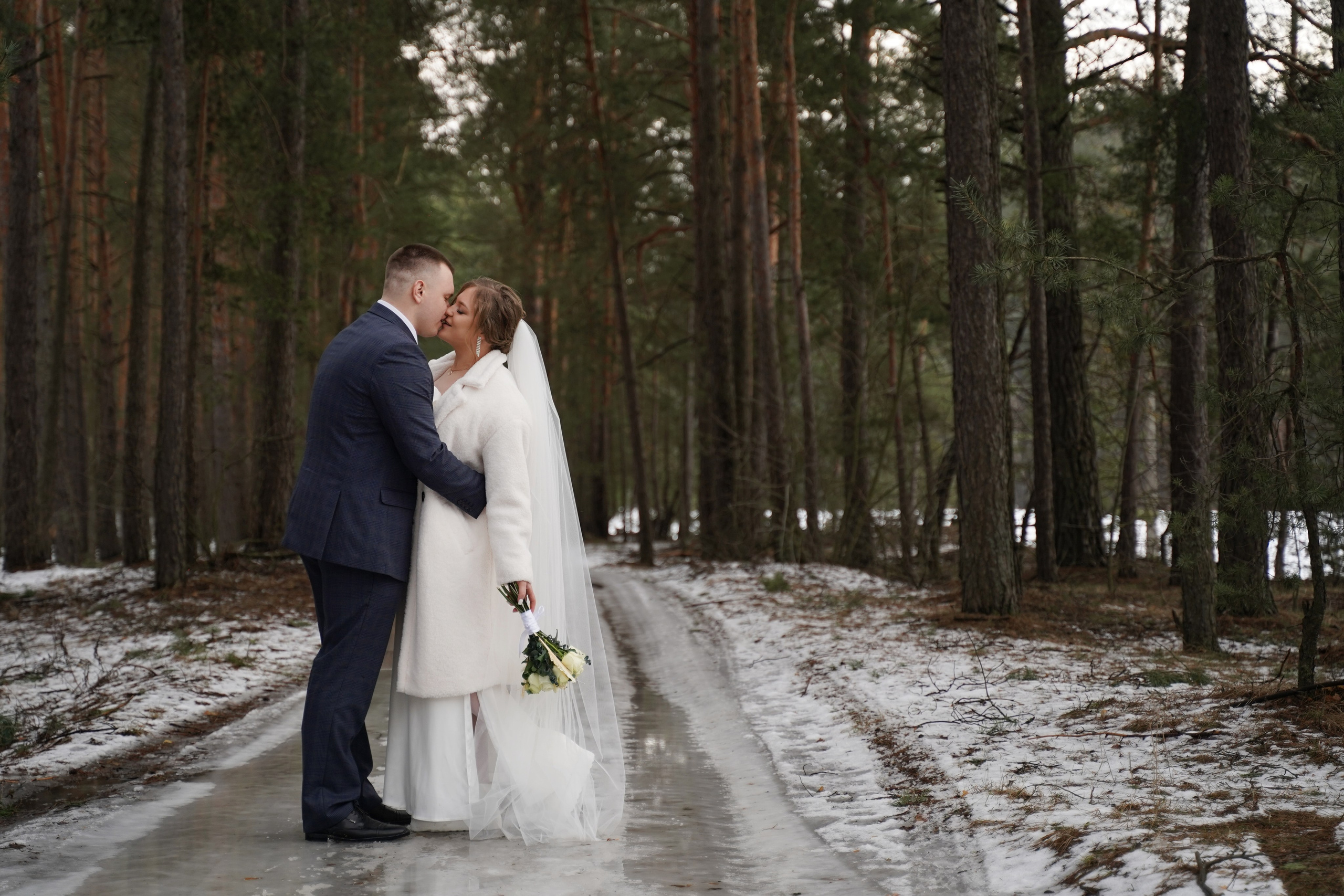 Алена и Даниил (г.Рыльск). Фотограф Вера Зверуго в Орле