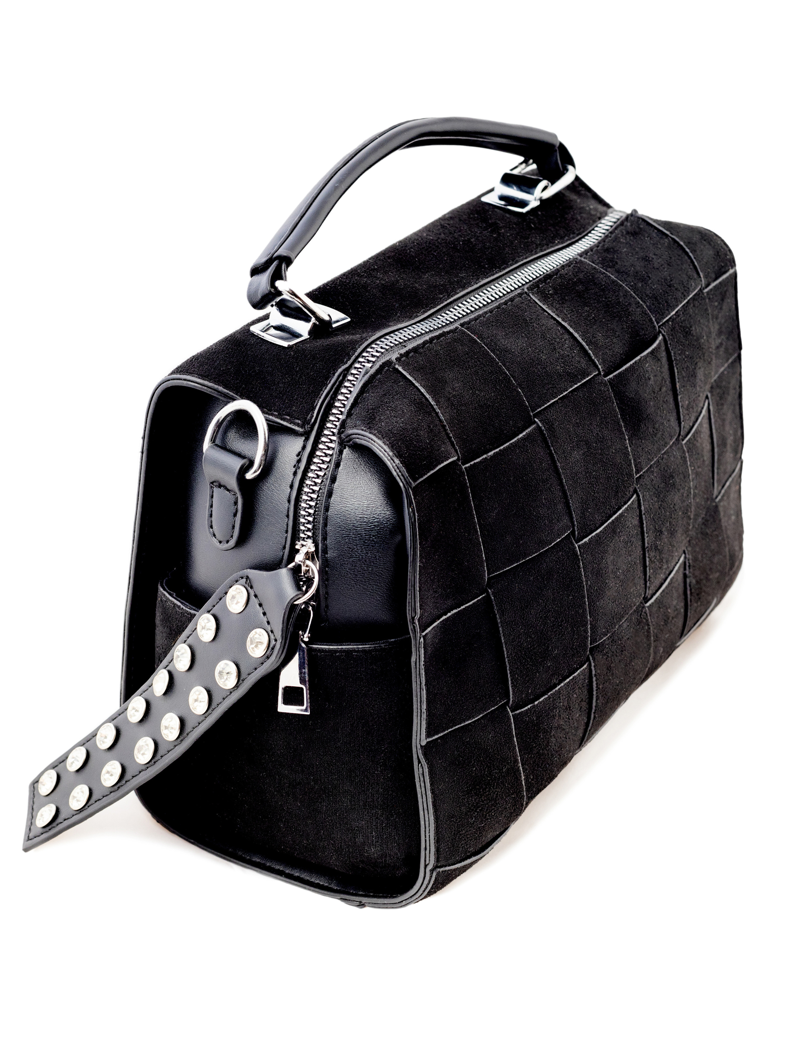 Модельная и предметрая съемка для маркетплейсов. Фотограф в Туле Крупский АнДРей. Фотостудия «КАДР71» в Туле