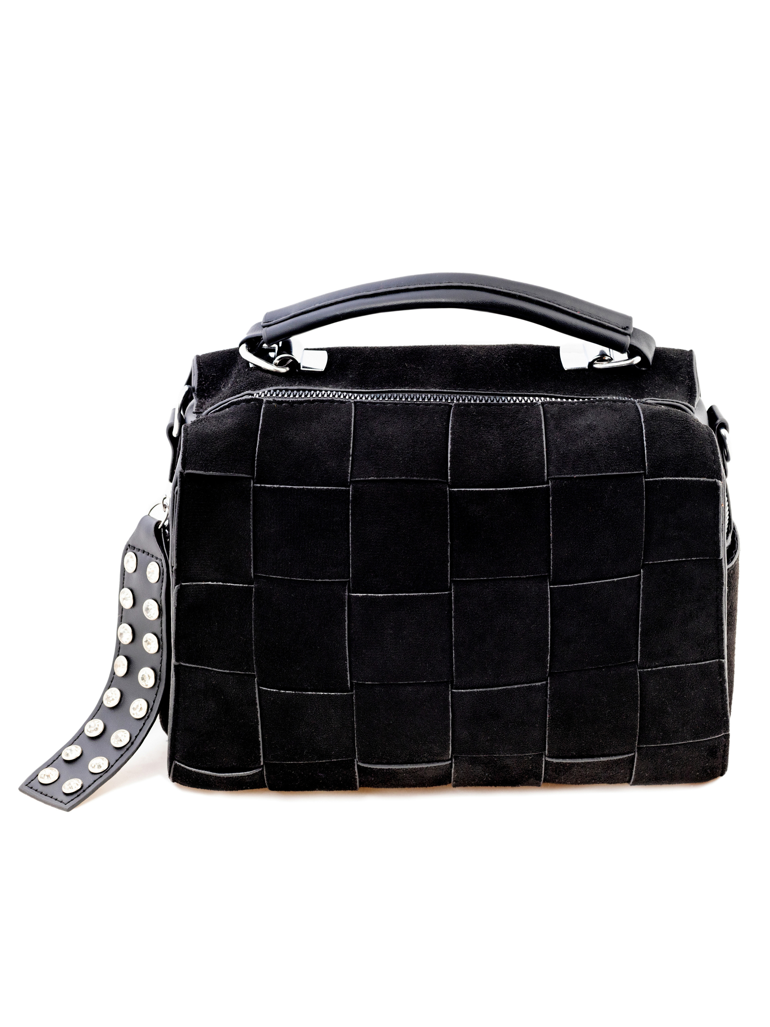 Модельная и предметрая съемка для маркетплейсов. Фотограф в Туле Крупский АнДРей. Фотостудия «КАДР71» в Туле