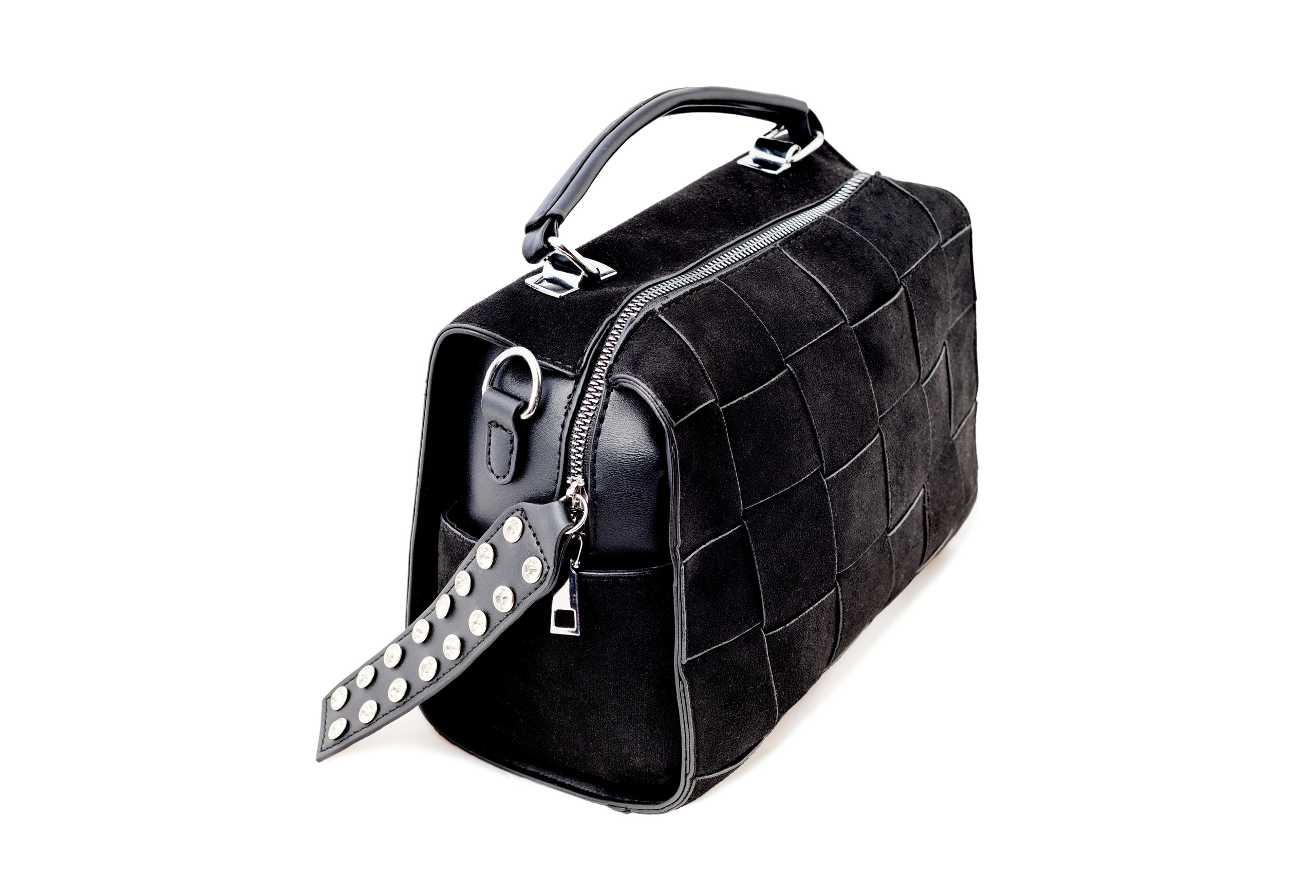 Модельная и предметрая съемка для маркетплейсов. Фотограф в Туле Крупский АнДРей. Фотостудия «КАДР71» в Туле