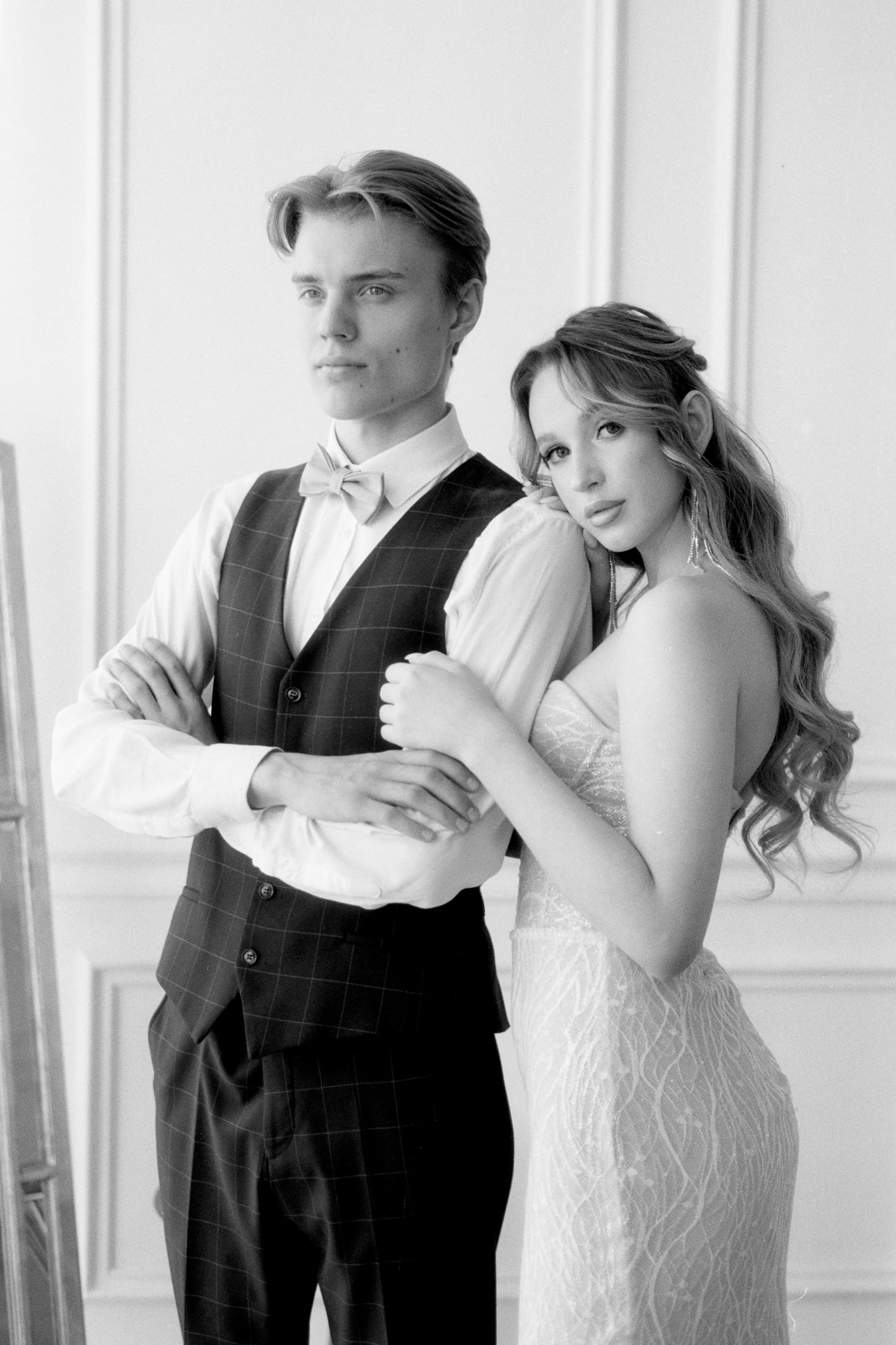 Свадебная фотосессия Кирилла и Алены в фотостудии