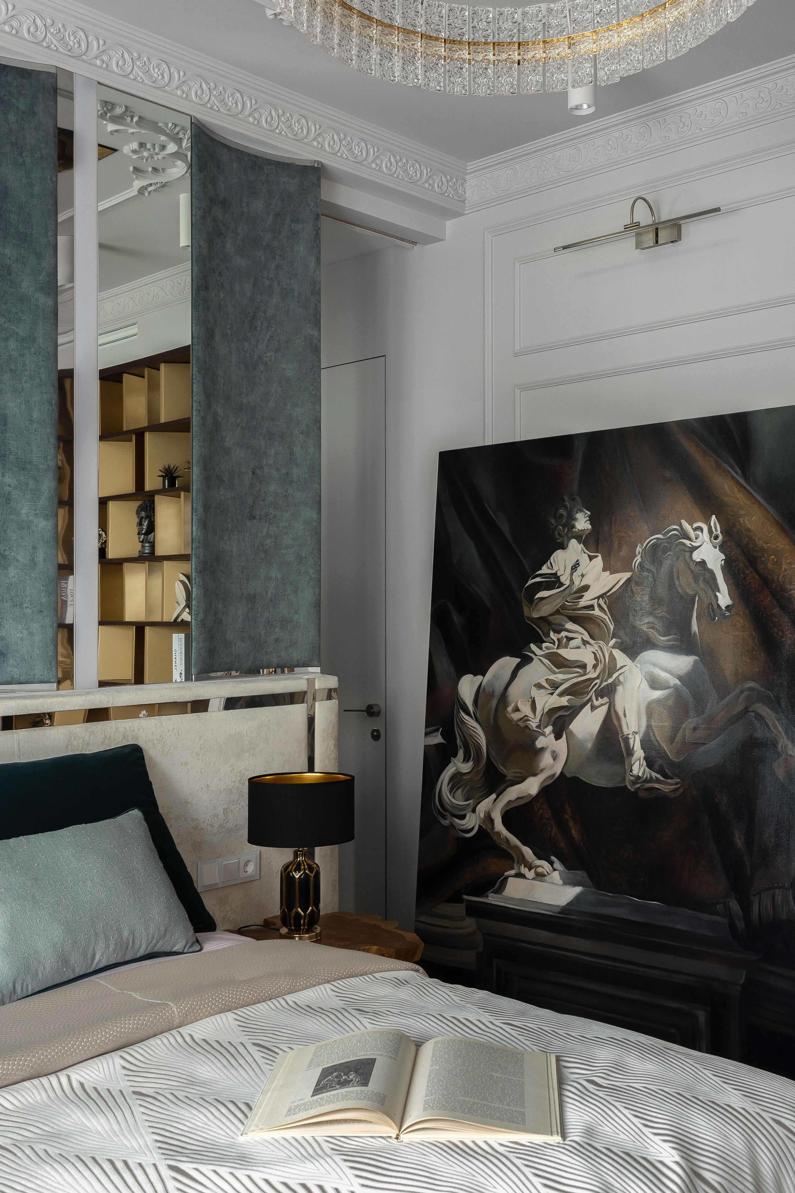 Яркая квартира. Совместная работа с интерьерным стилистом. Интерьерный фотограф в Москве