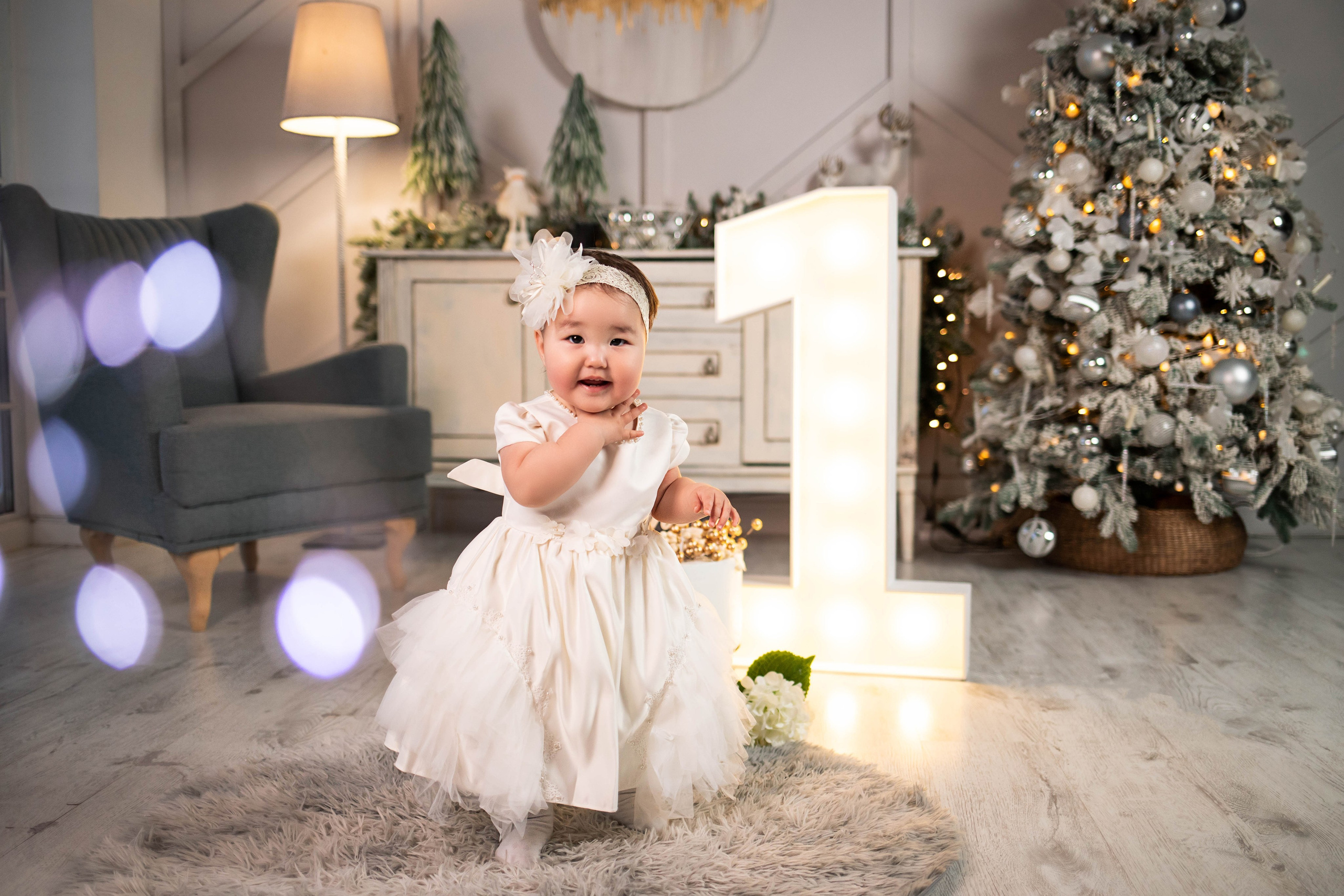 Семейная фотосессия в студии. Фотограф новорожденных в Новосибирске