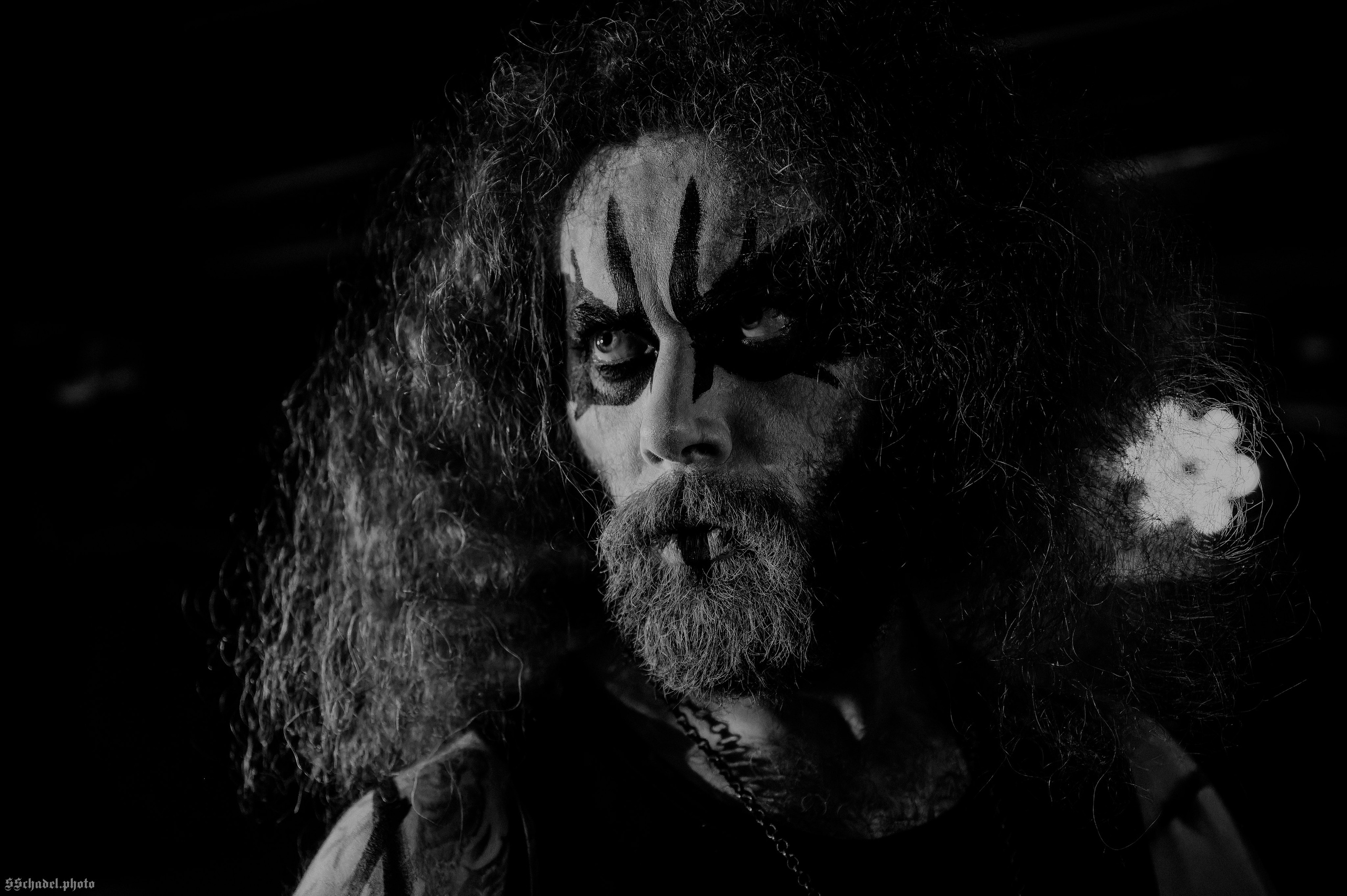 Frostlagte Måne 18.10.25. We will make everything metal!