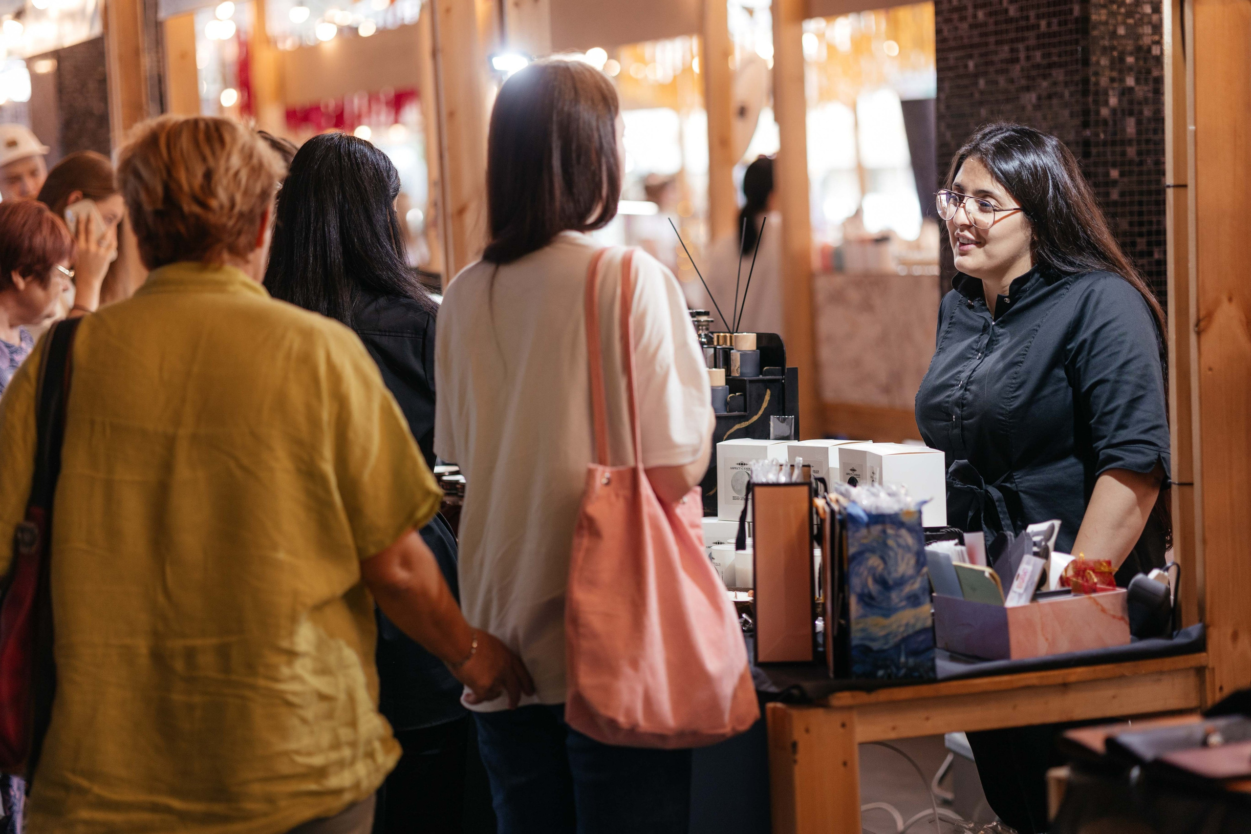 Ярмарка Омаркет. Фотограф Крохин Олег