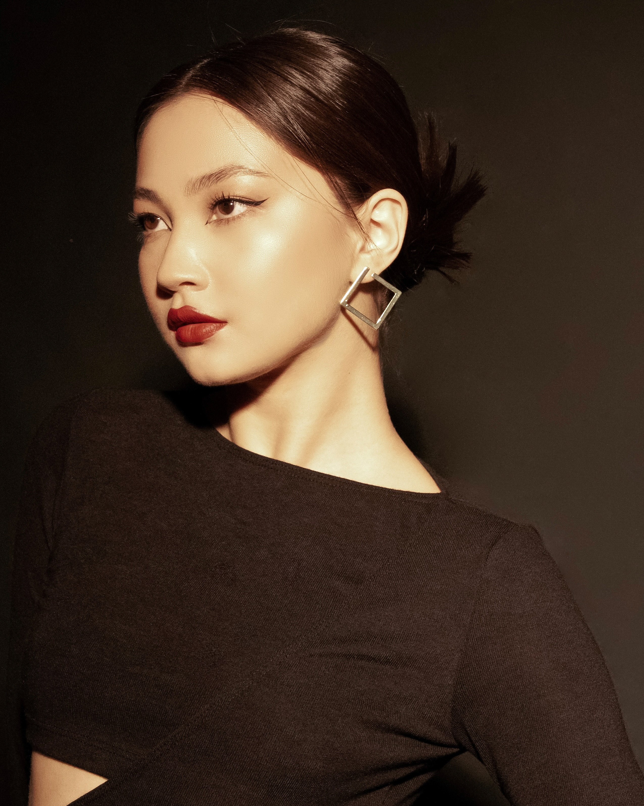 L' élégance. Gulsezim. Fashion, portrait, personal photographer. Almaty, KZ