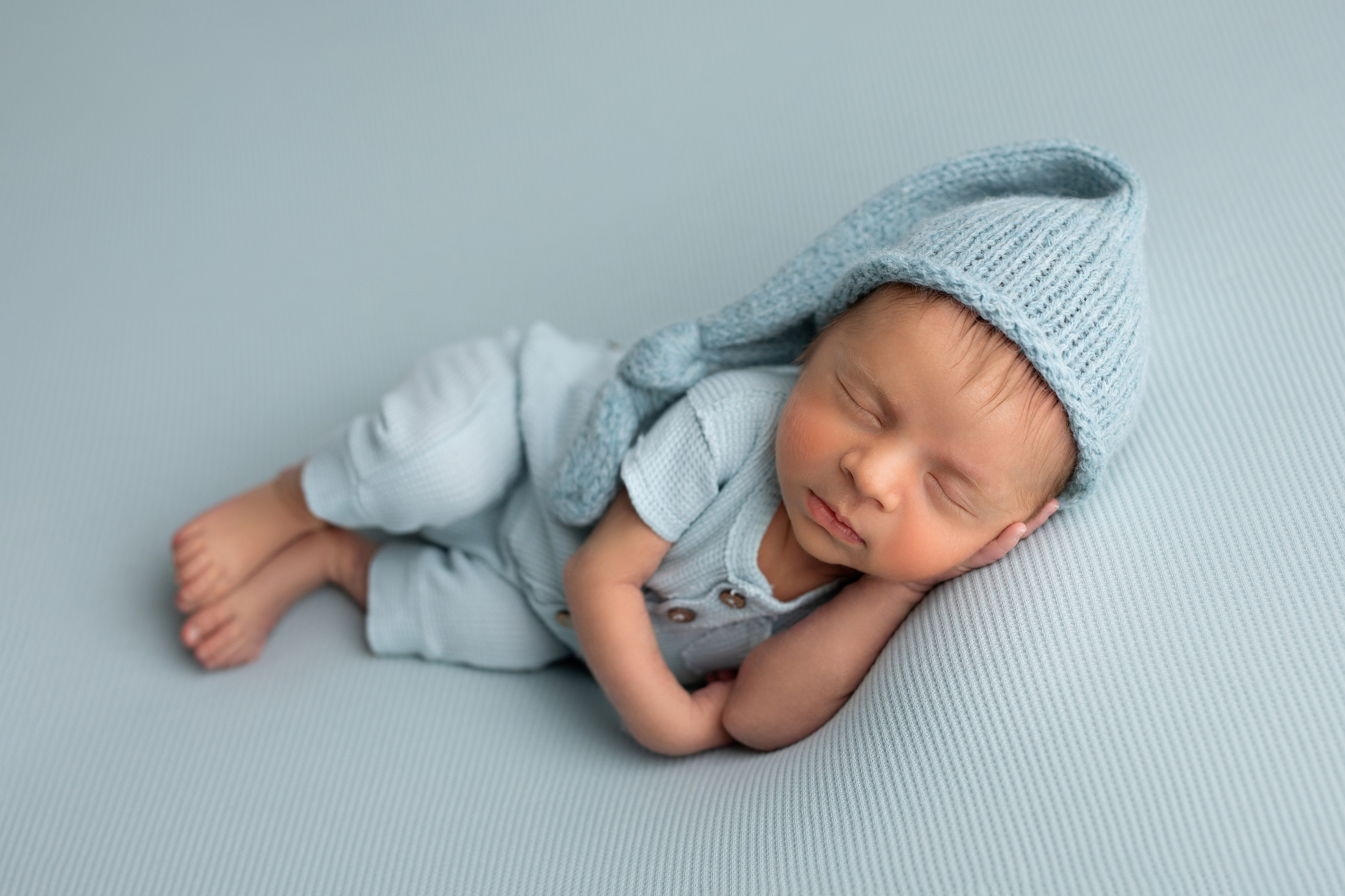 НОВОРОЖДЁННЫЕ. Фотограф новорожденных ньюборн в Новосибирске