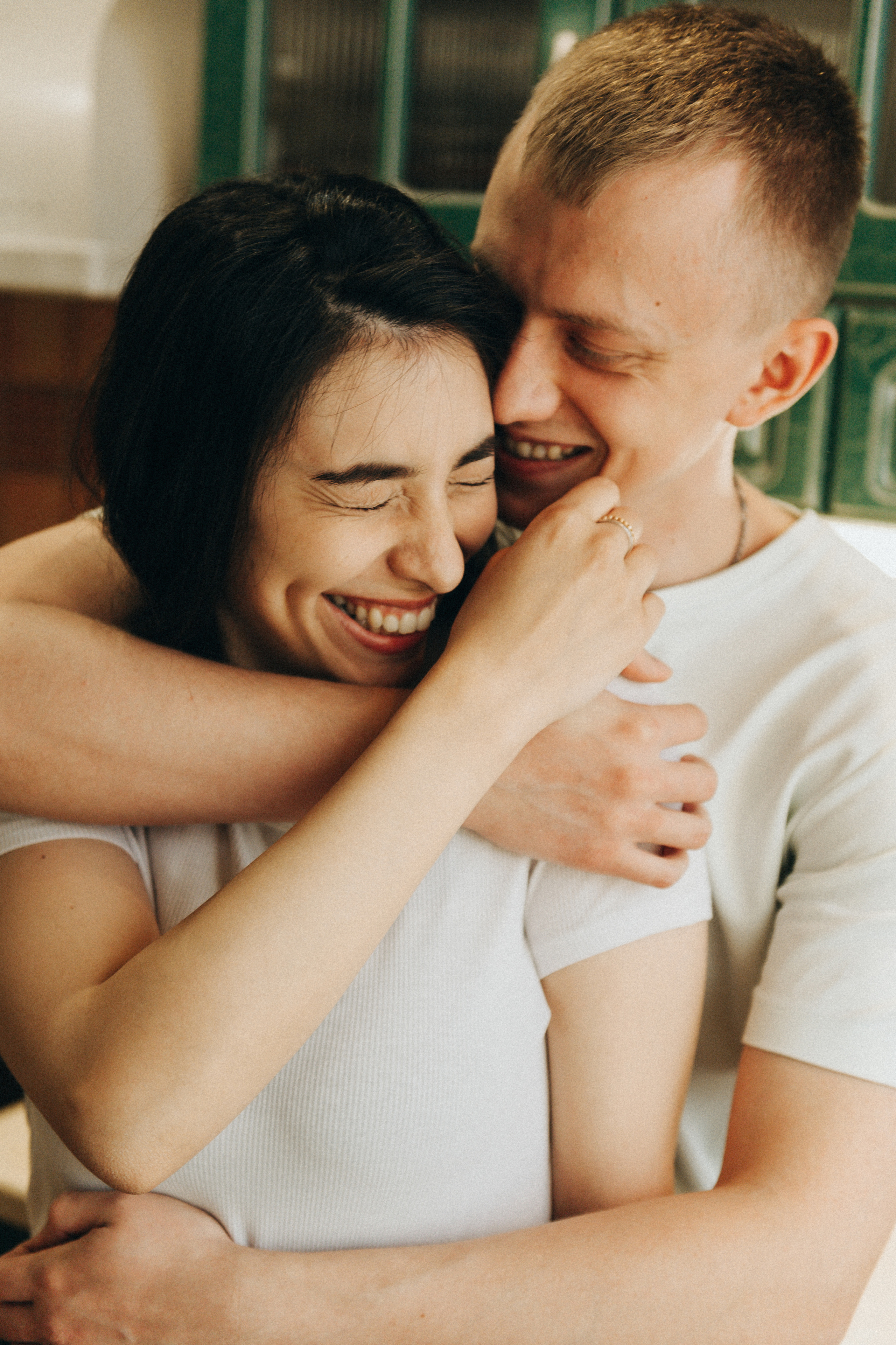 Фотосессия Love Story. Фотограф в Барнауле Дарья Бутурлакина. Люби.Цени.Касайся