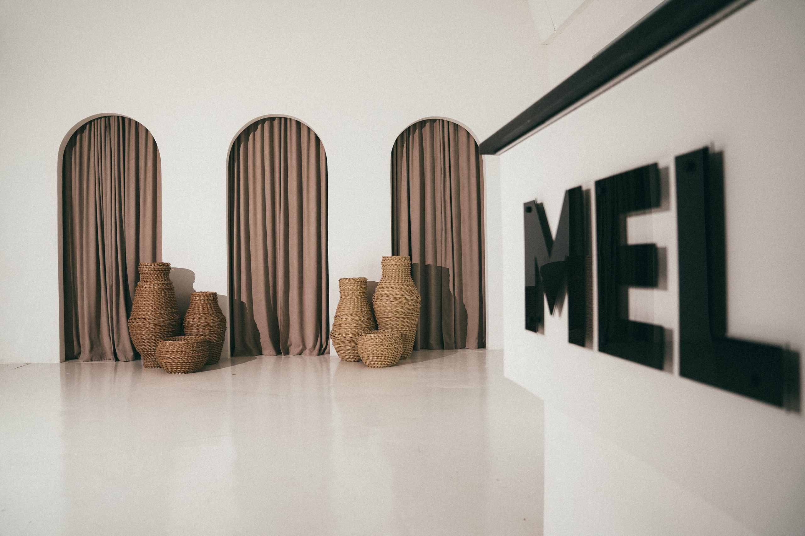 Зона ожидания. Фотостудия MEL Новороссийск | Подкаст-студия