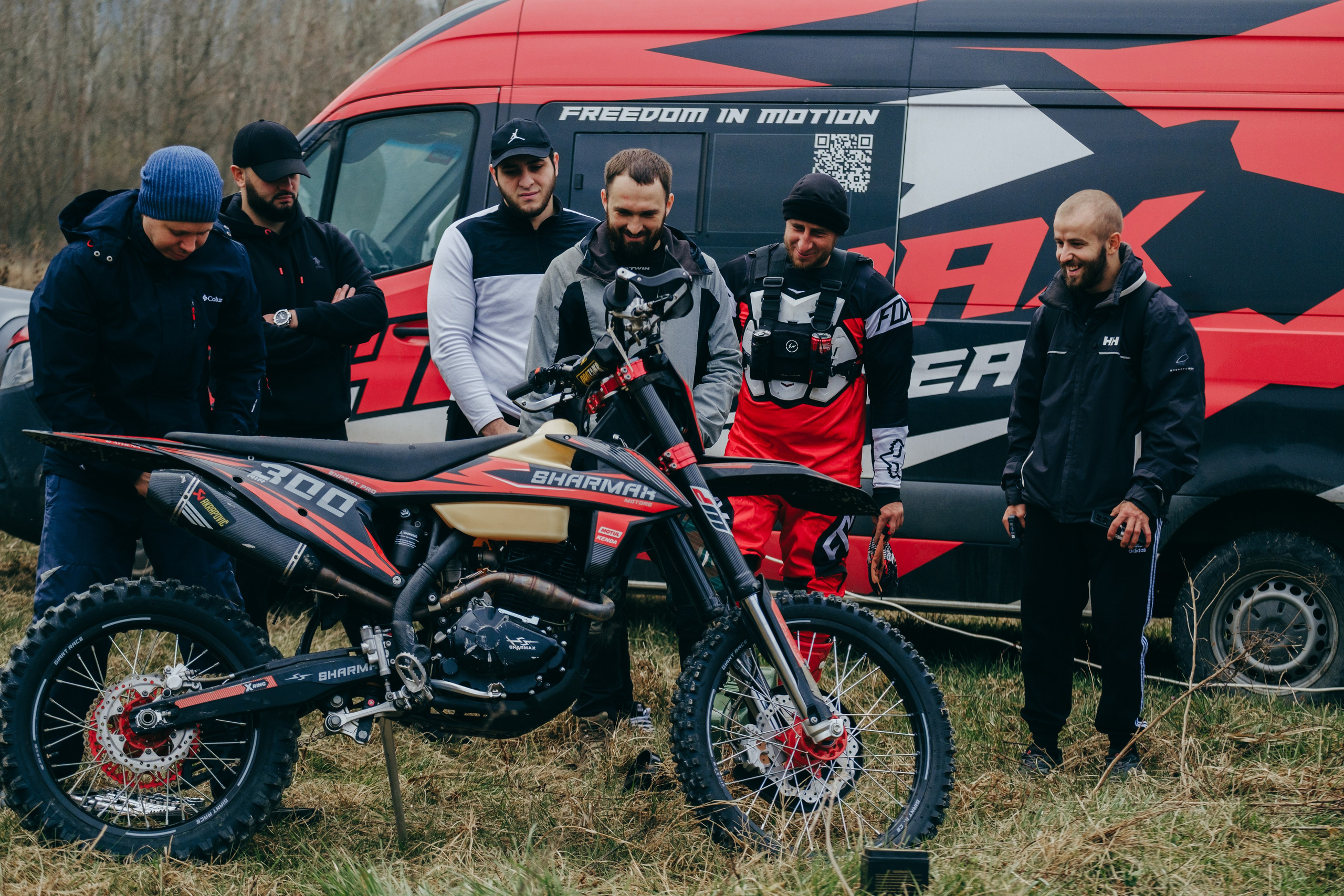 Эндуро Фест от Shamax Motors (Краснодар). Свадебный фотограф Денис Ожигин в Краснодаре и крае. Эмоциональная и стильная съемка вашего дня