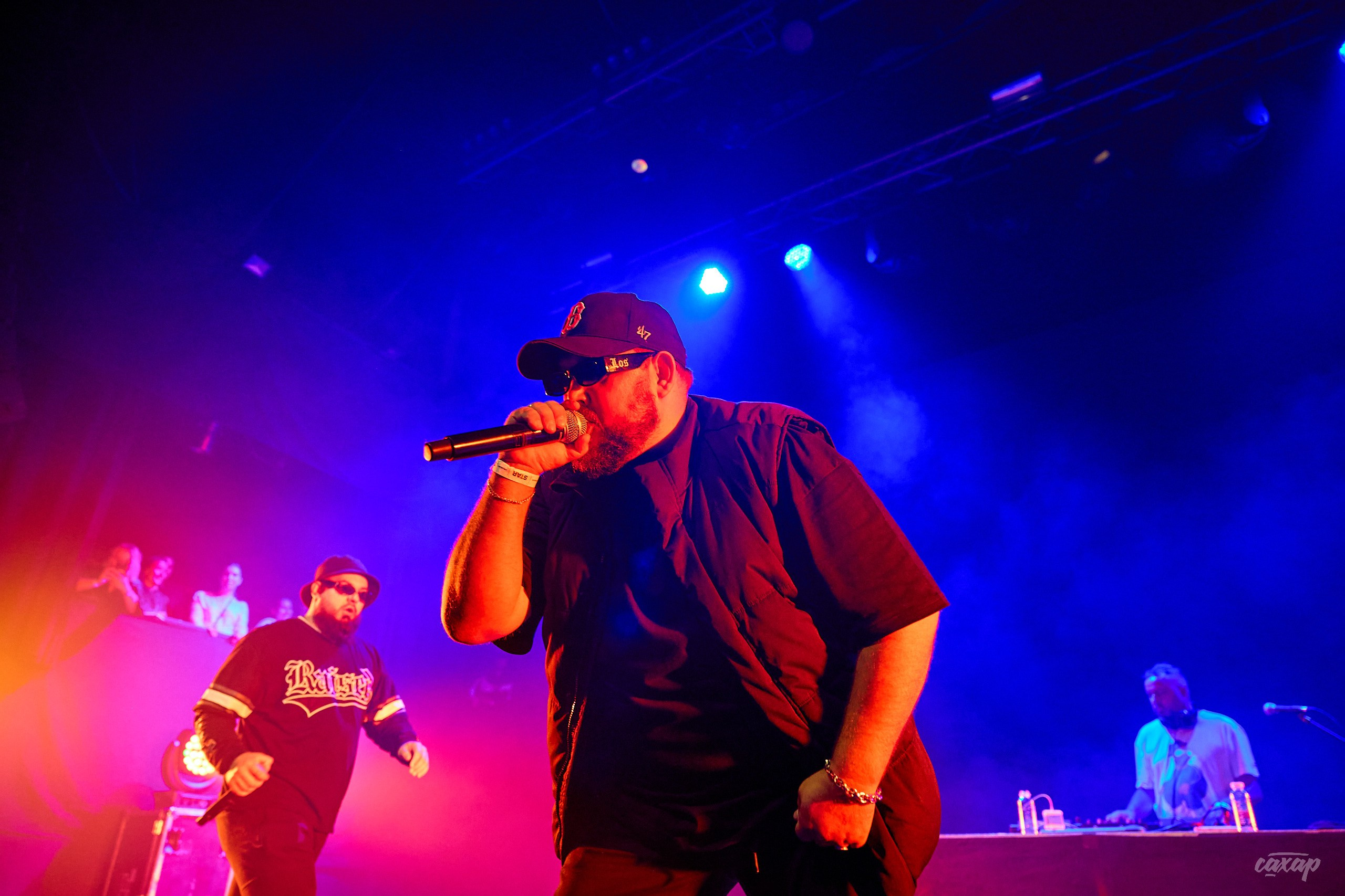 ONYX. Профессиональный фотограф в Екатеринбурге Юра Сахар