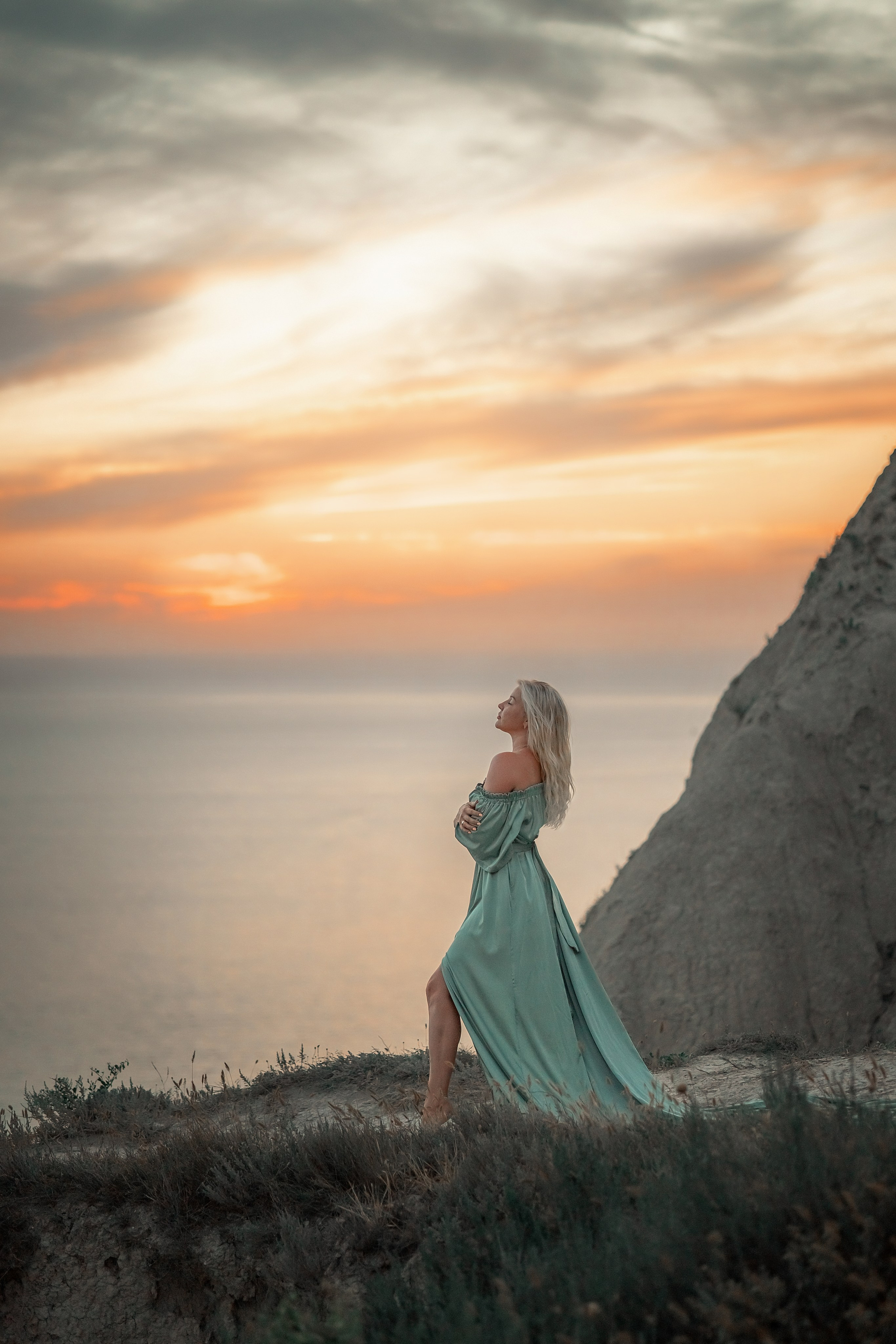 Летящие платья. Художественный фотограф Анапа Александра Долбикова