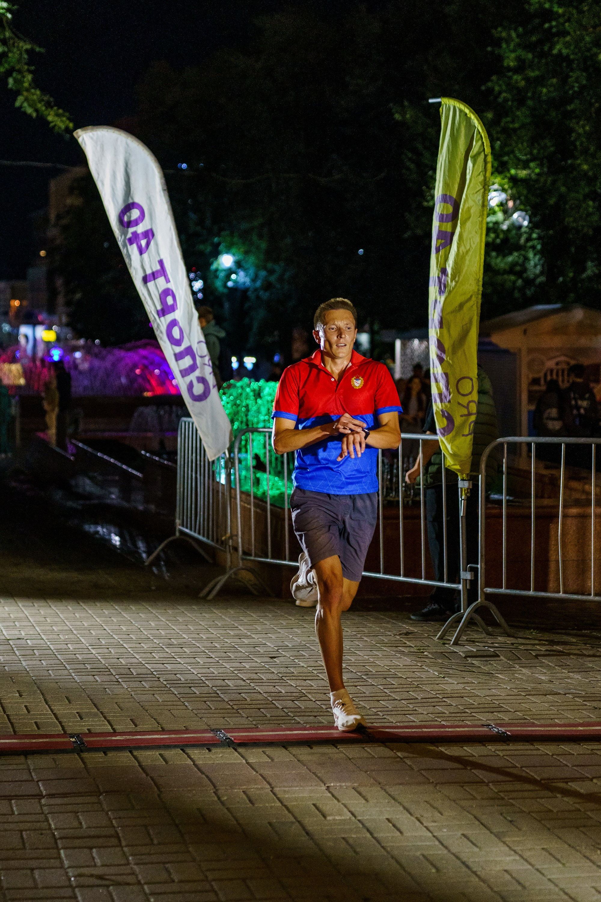 Фотографии Забег «Калуга ночь» 2025. Фотограф спортивные события, недвижимость, турбизнес