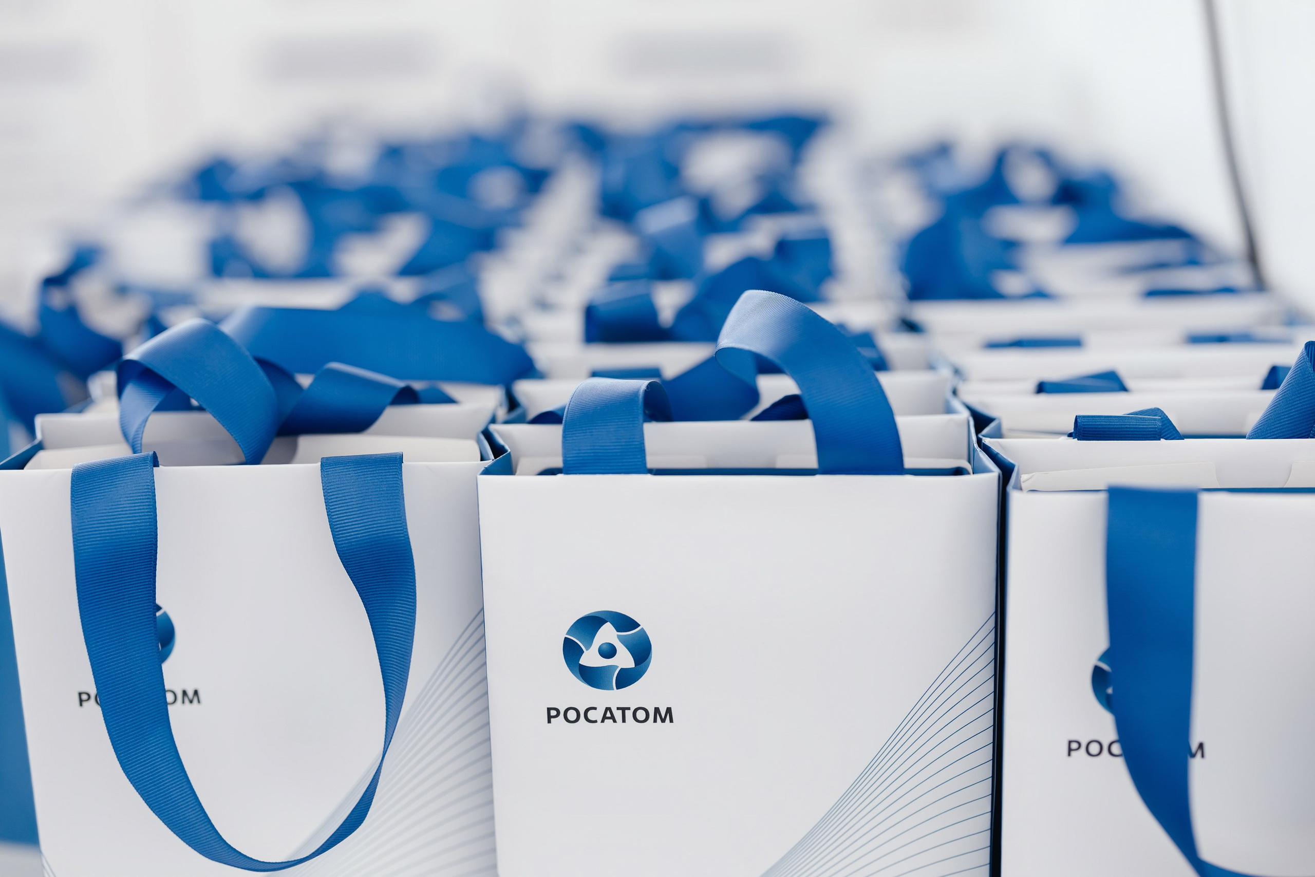 АТОМ ЦЭ. Parezhevphoto.ru