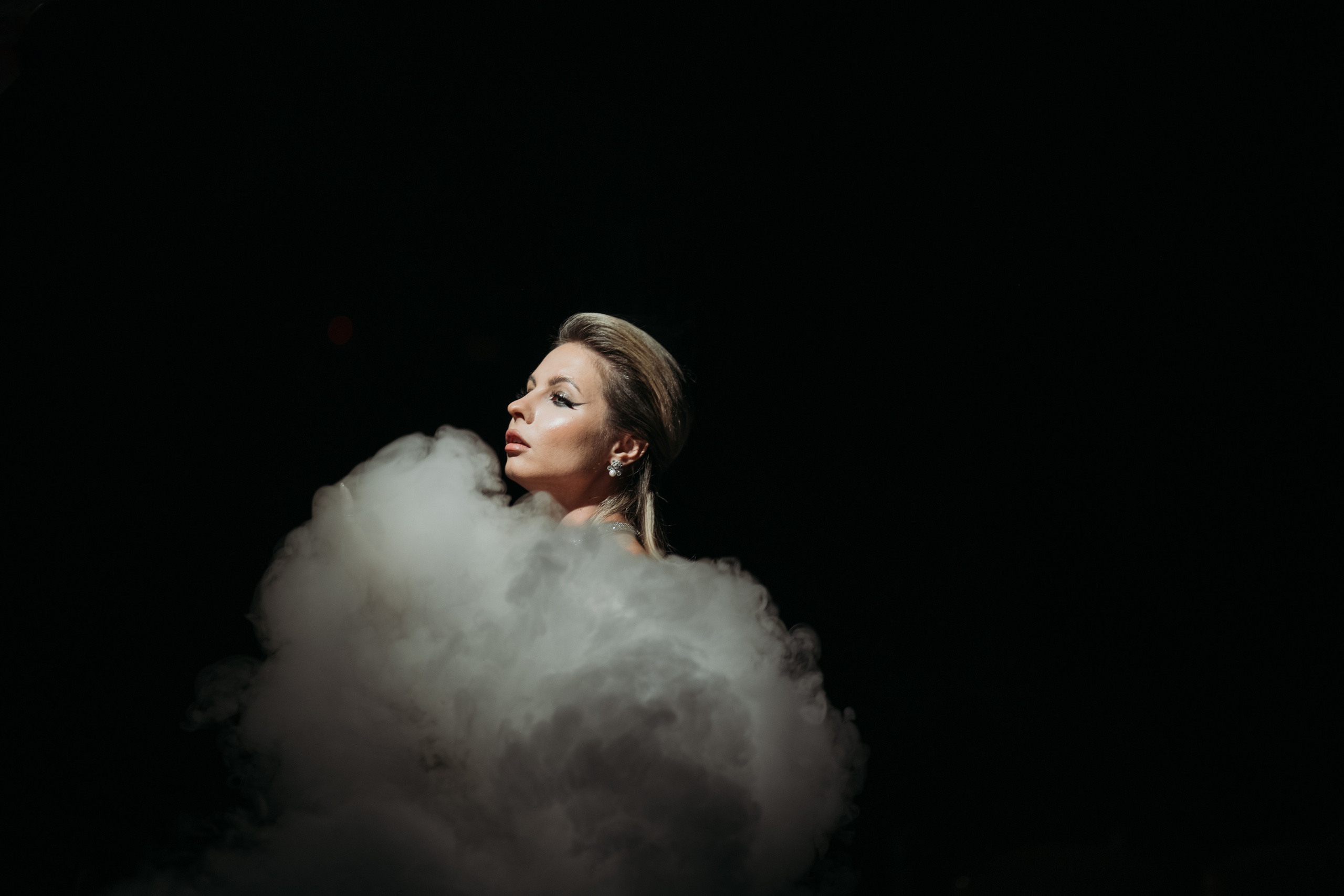 Съёмка эксперта вокалистки! Мощно, по королевски, бесподобно. Фотограф Сочи Татьяна Зорина