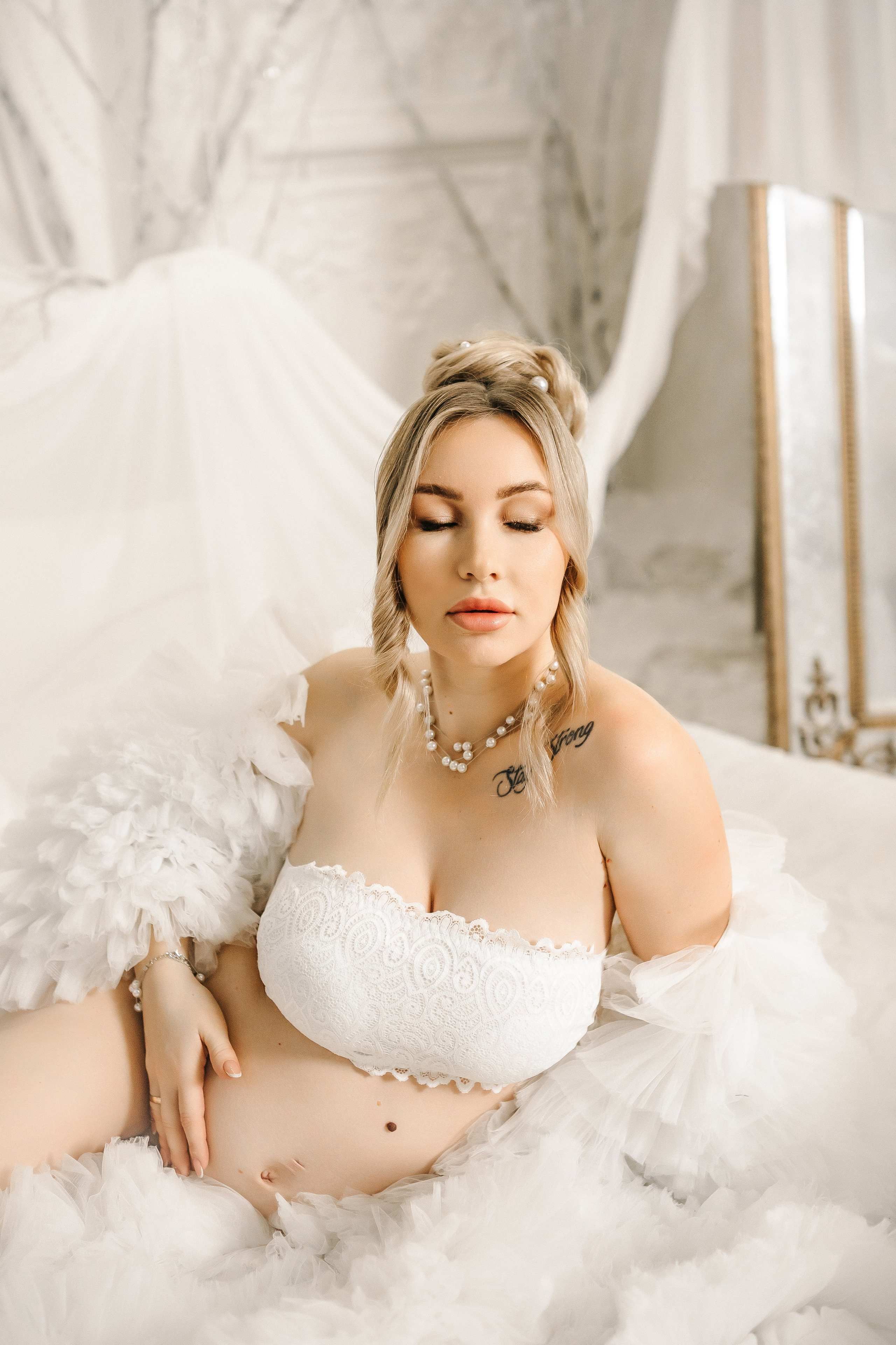 Юлия — беременность. Elena Sova — семейный и женский фотограф в Санкт-Петербурге