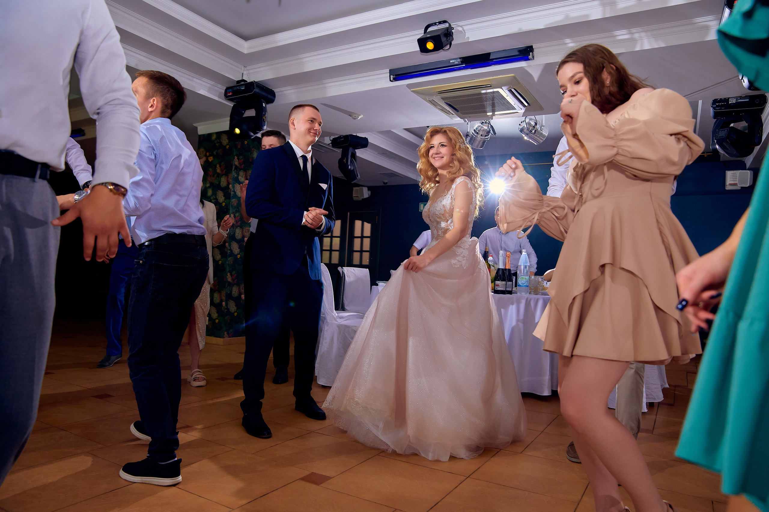 Свадебная фотосессия фотограф на свадьбу. Свадебный фотограф в Тольятти Жигулевске и Самаре Пономарев Евгений