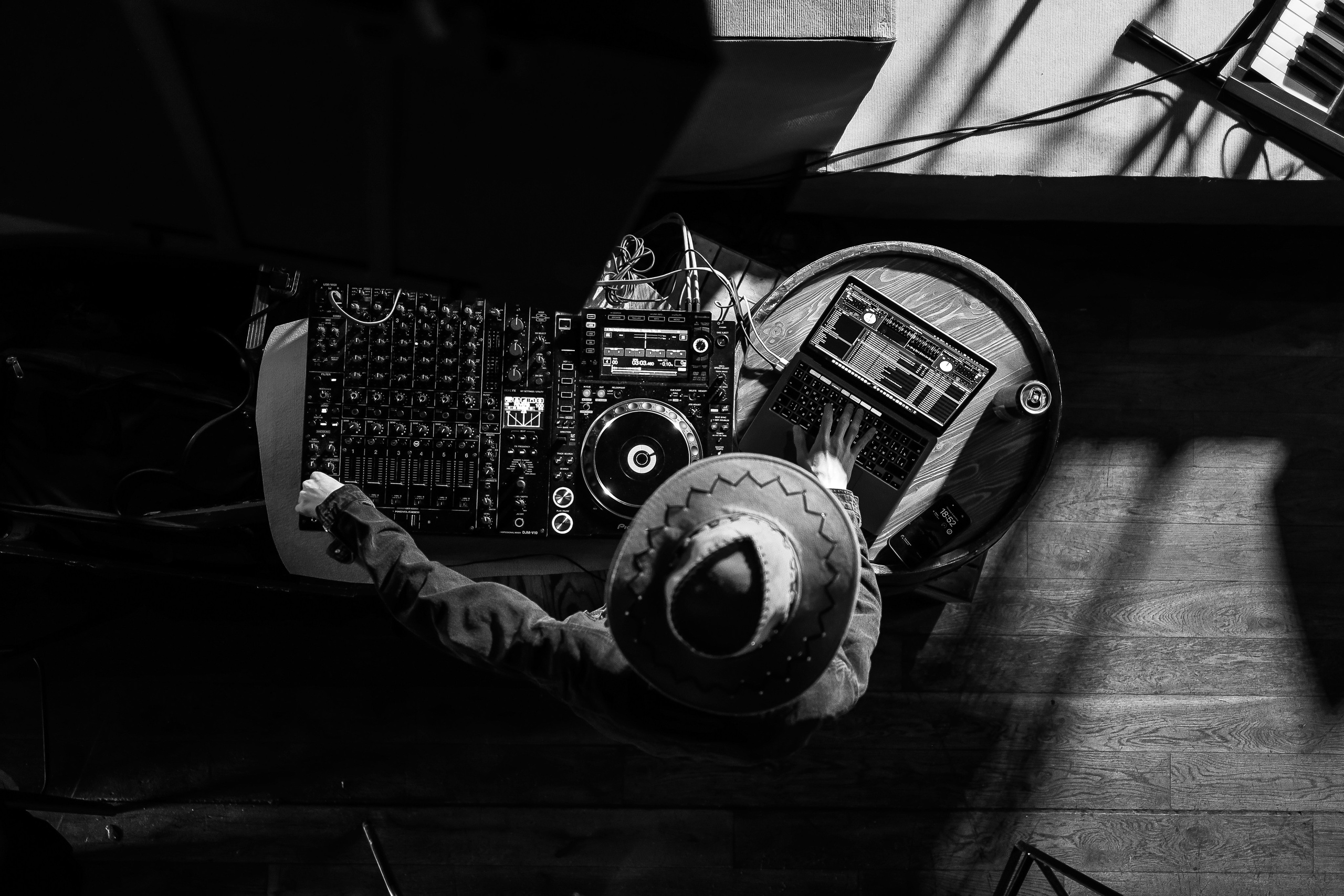 Y. Свадебный и репортажный фотограф в Москве Иван Васильев