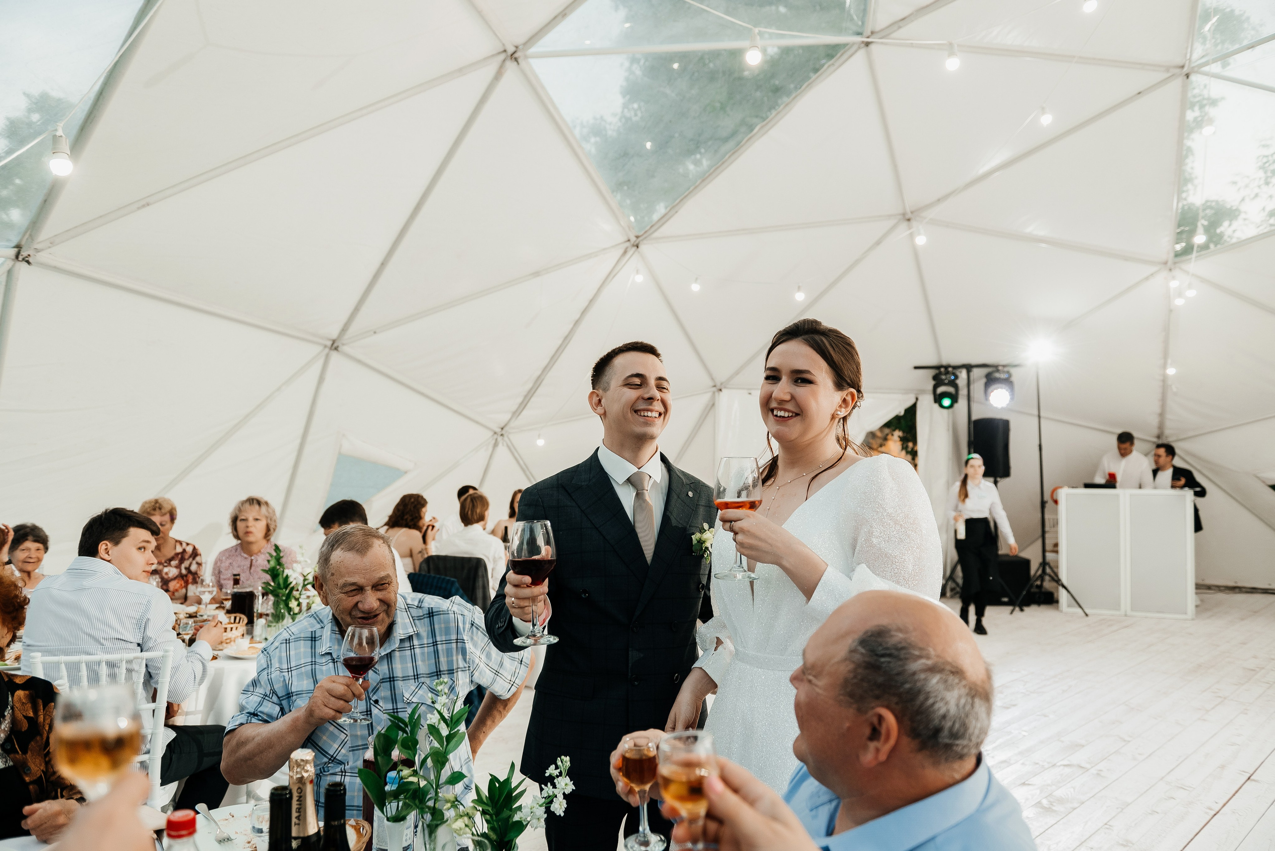 Свадебный фотограф в Екатеринбурге. Свадебная фотосъемка. Свадебный фотограф в Екатеринбурге
